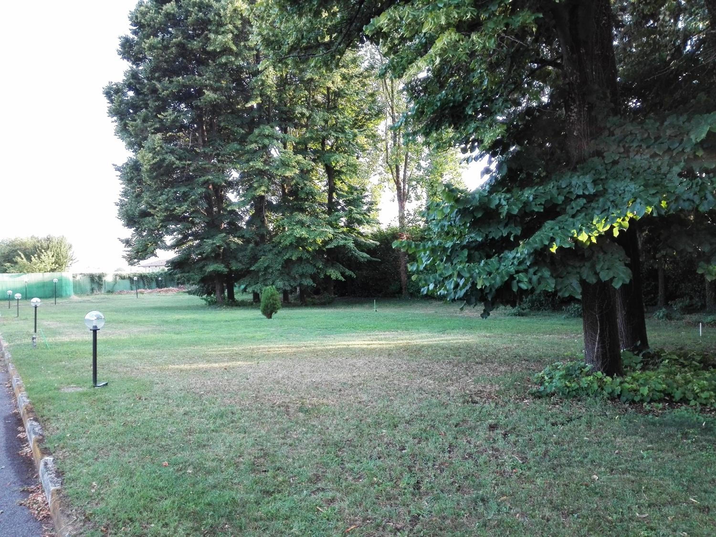Photo 32