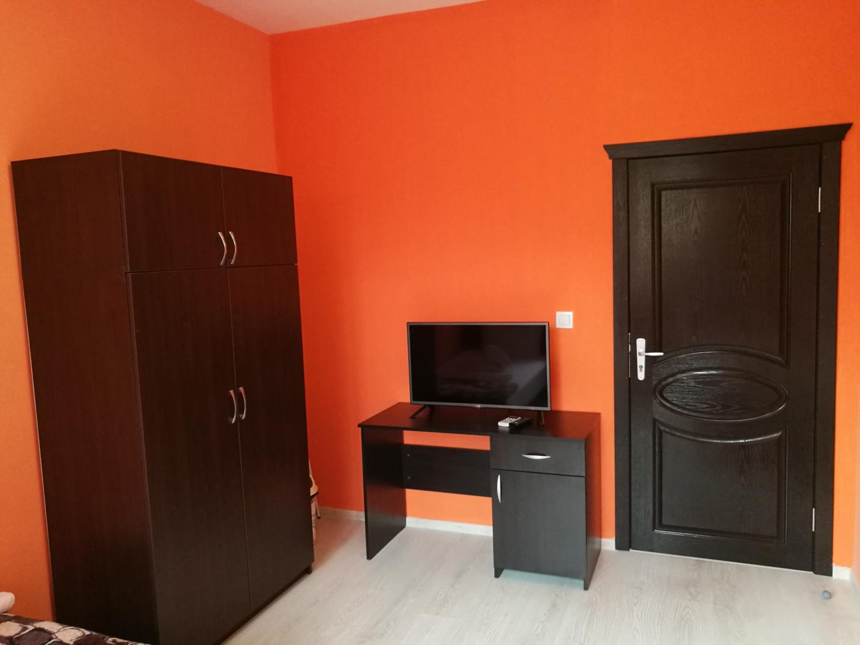 Guest House Karaulanov