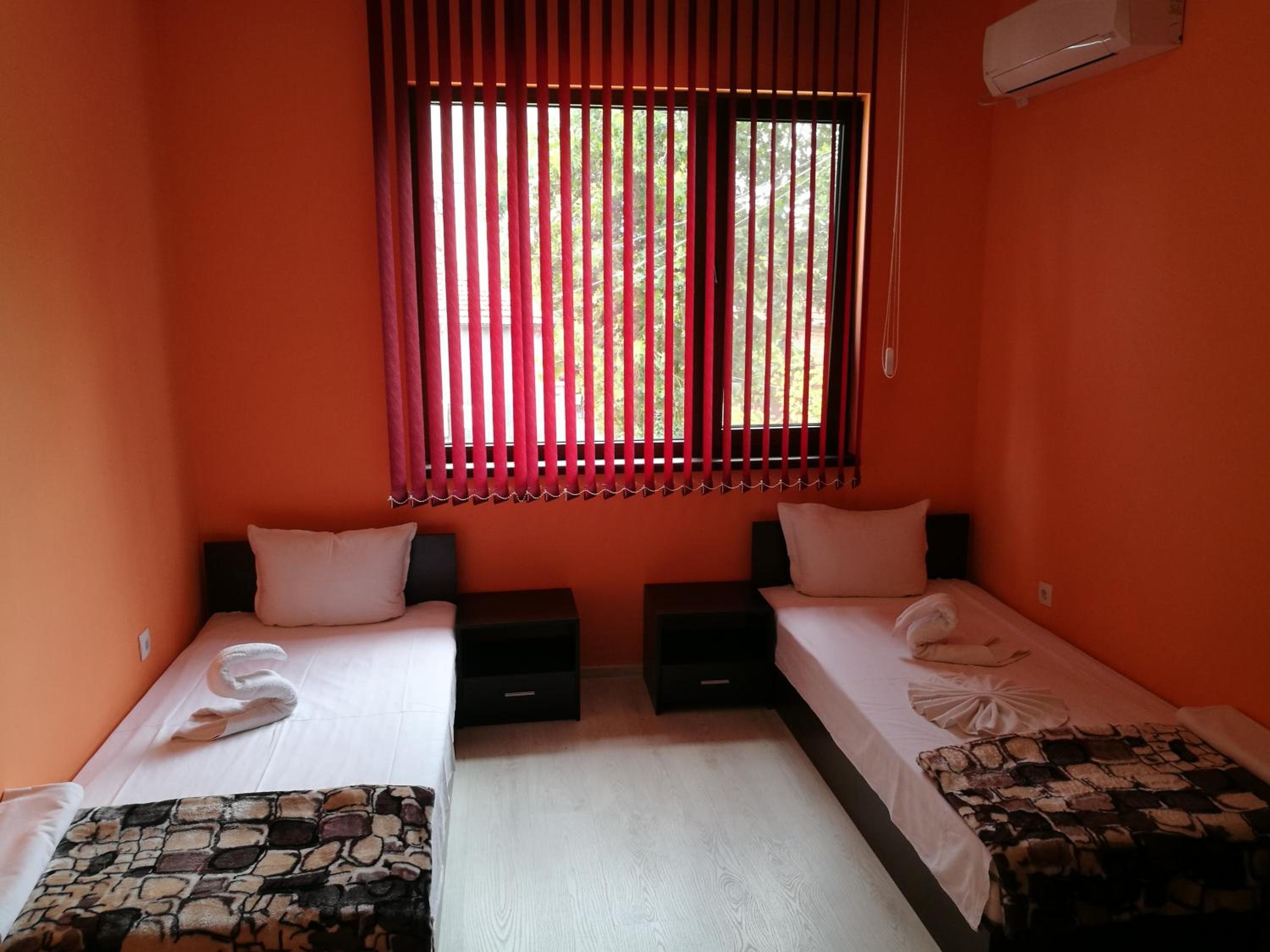 Guest House Karaulanov
