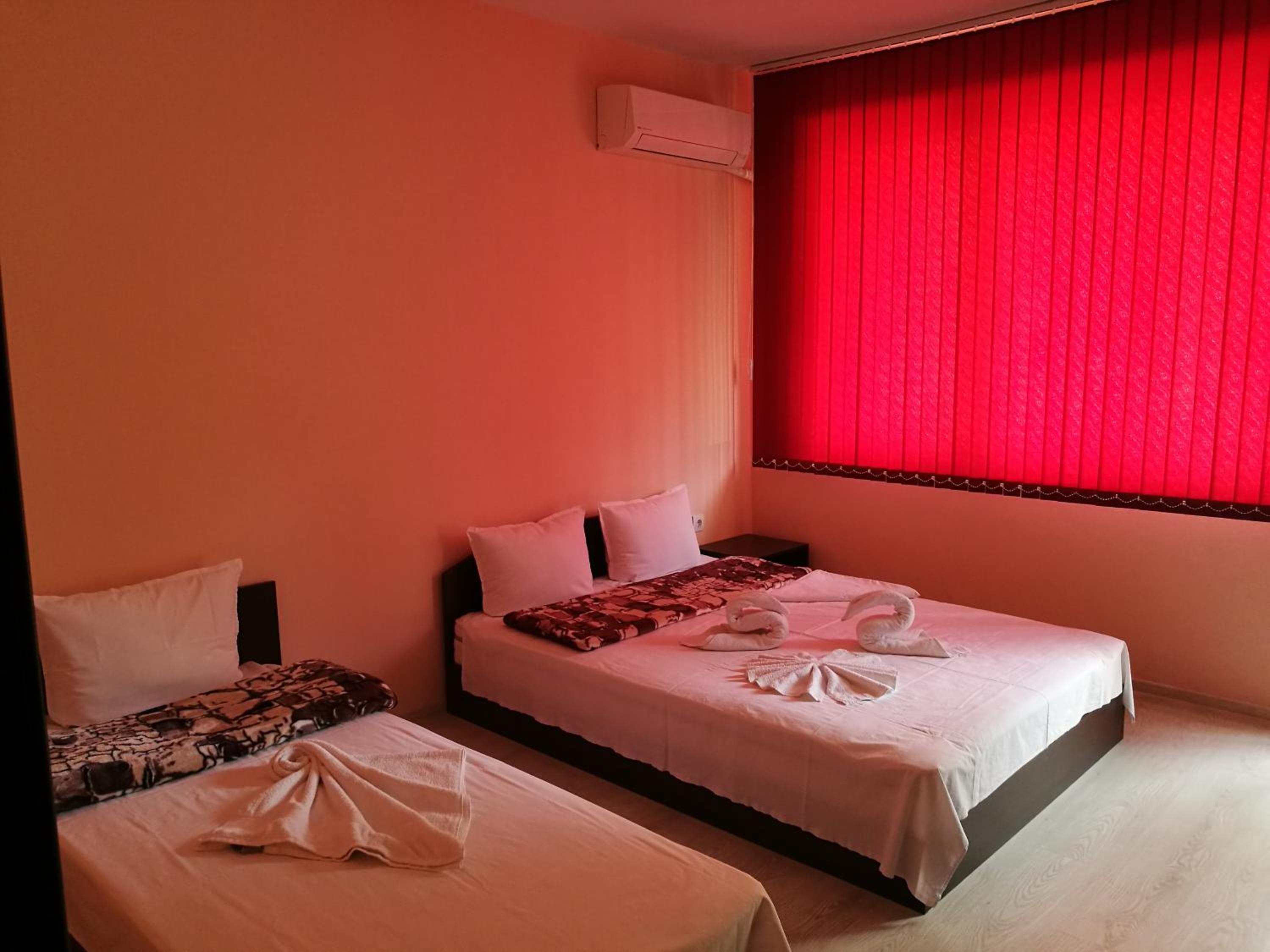 Guest House Karaulanov