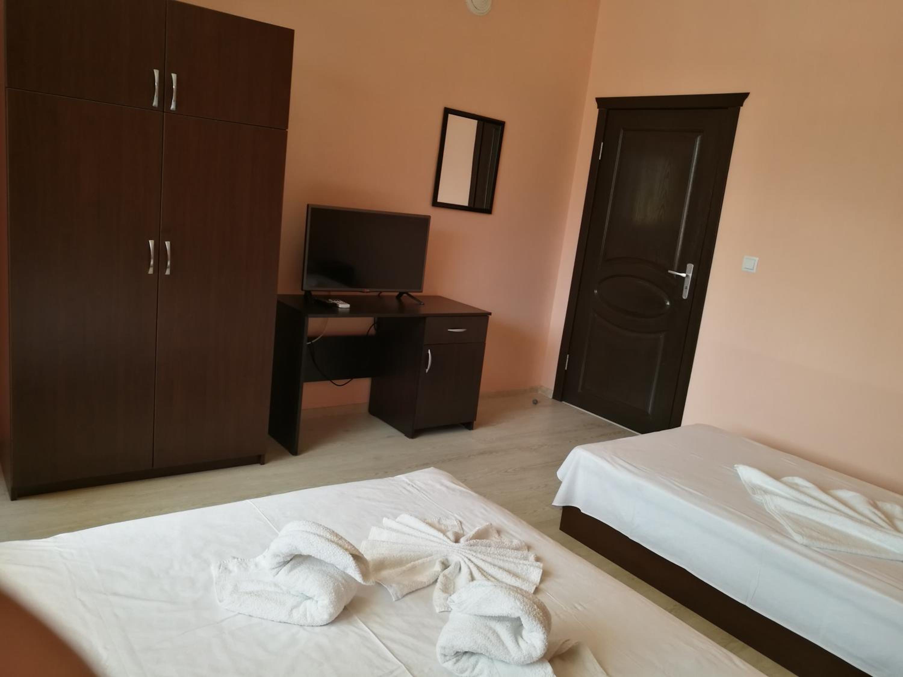 Guest House Karaulanov