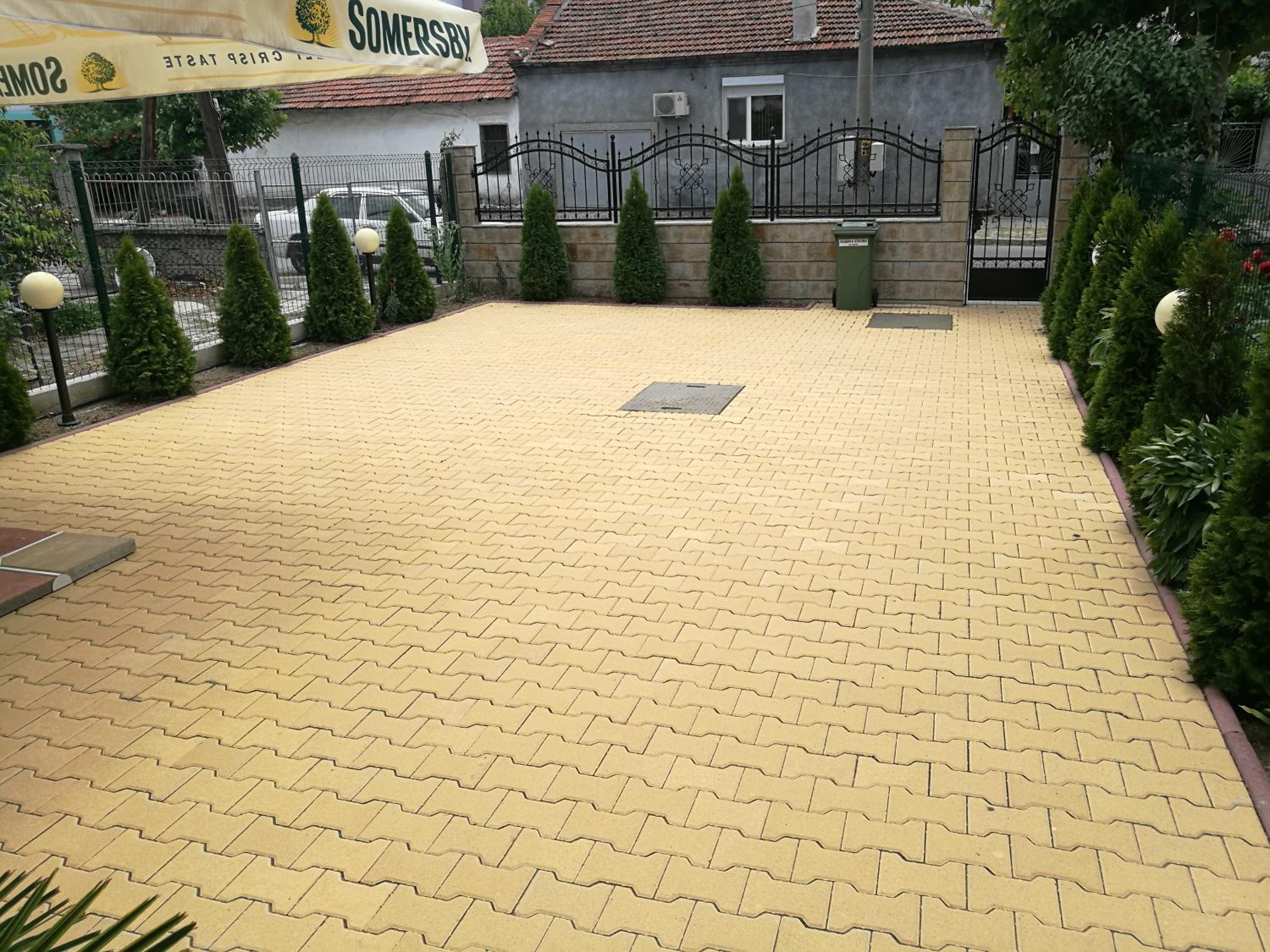 Guest House Karaulanov