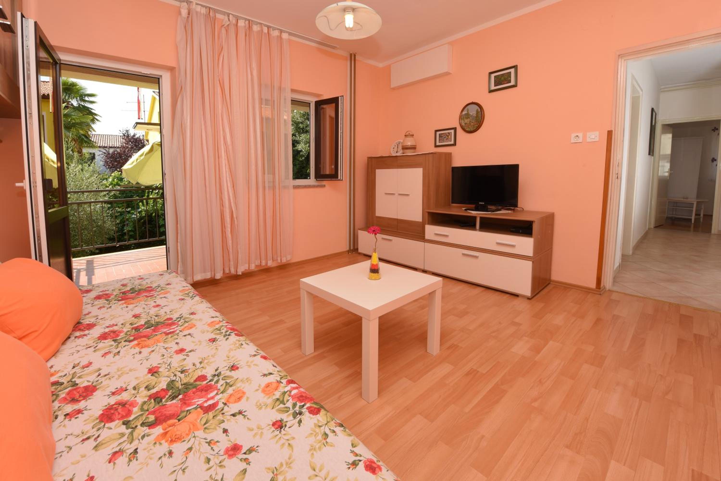 Apartments Pierina