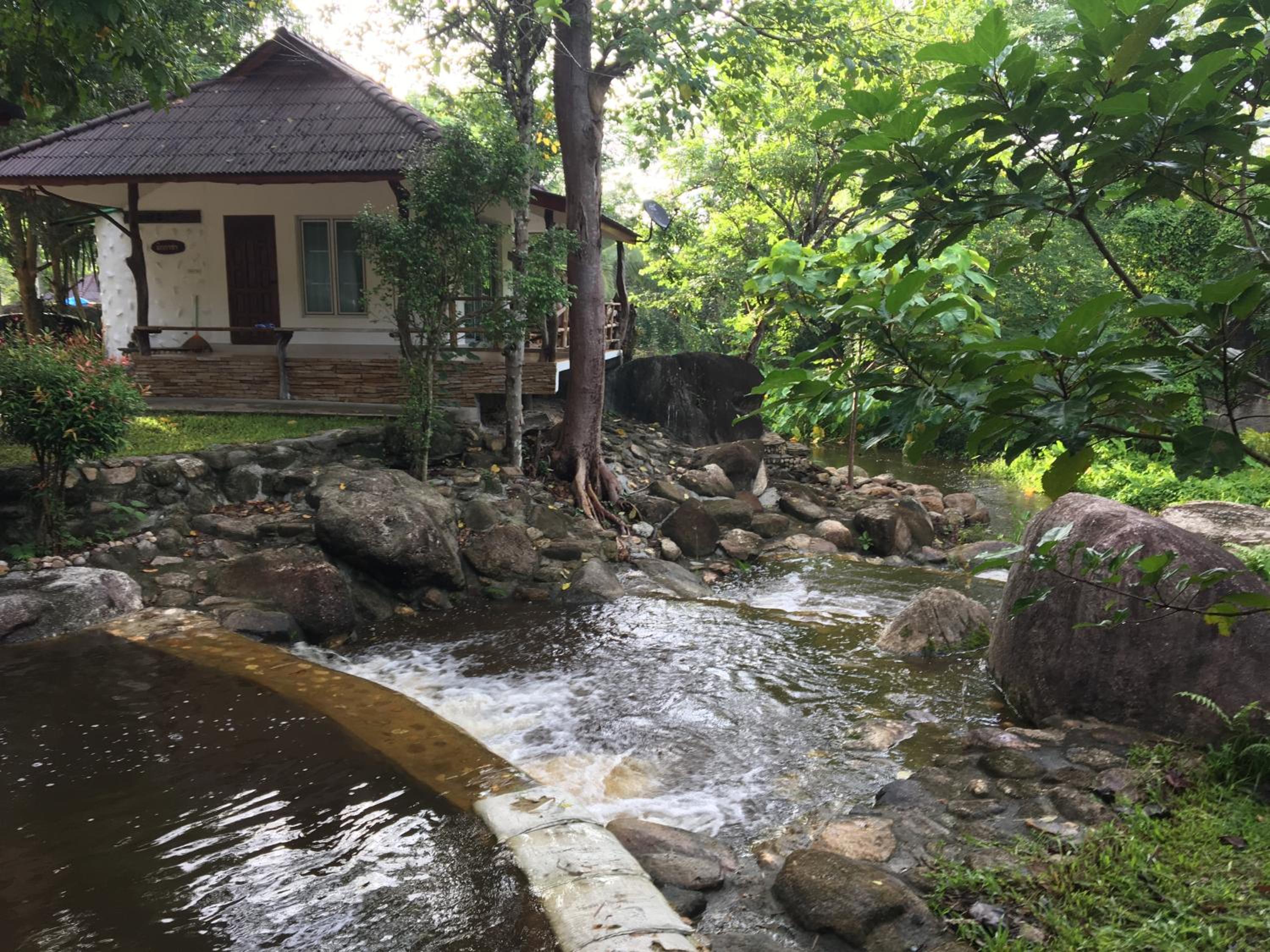Lunda Orchid Resort, Suan Phung - 14