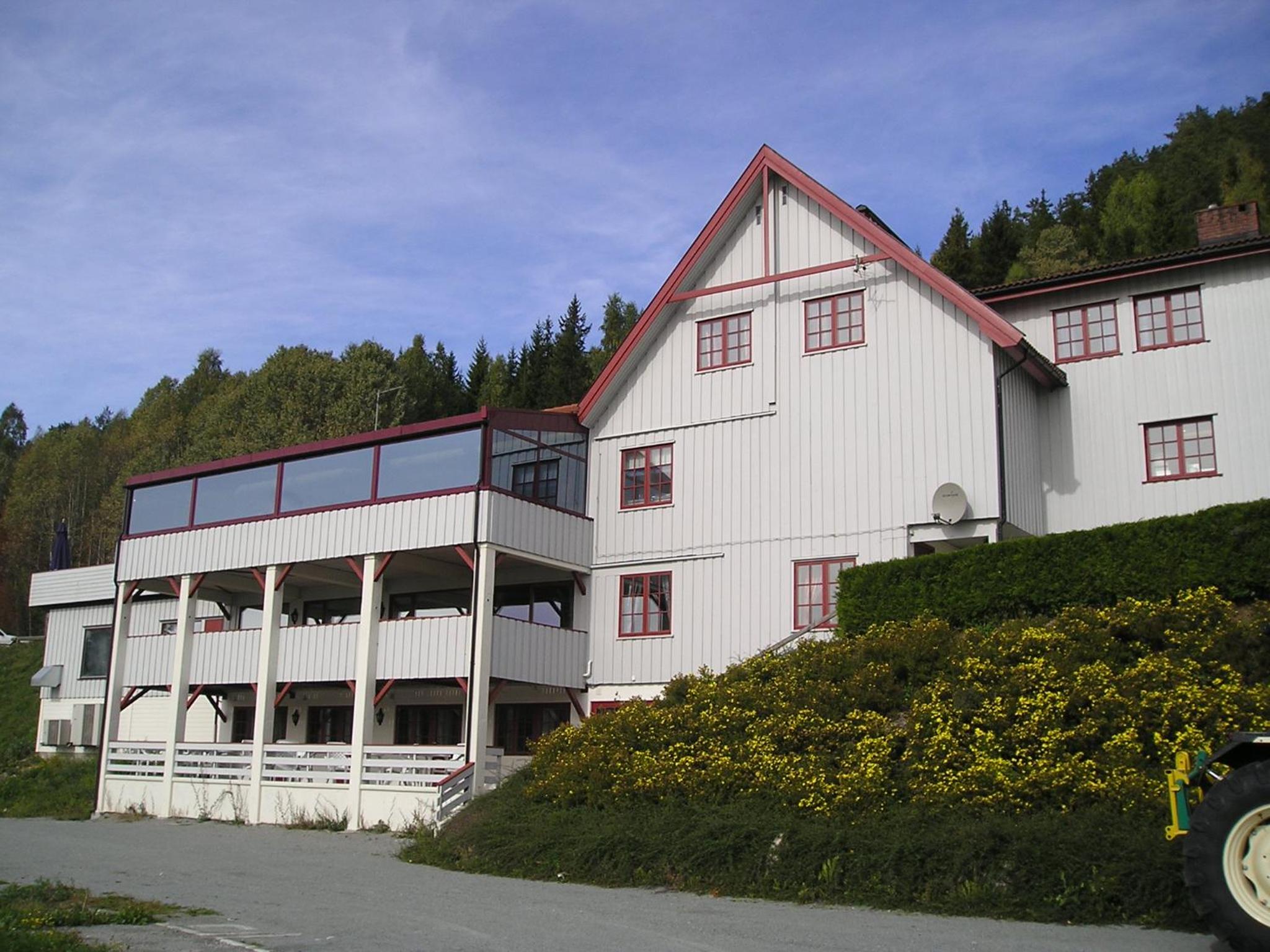 Photo 7