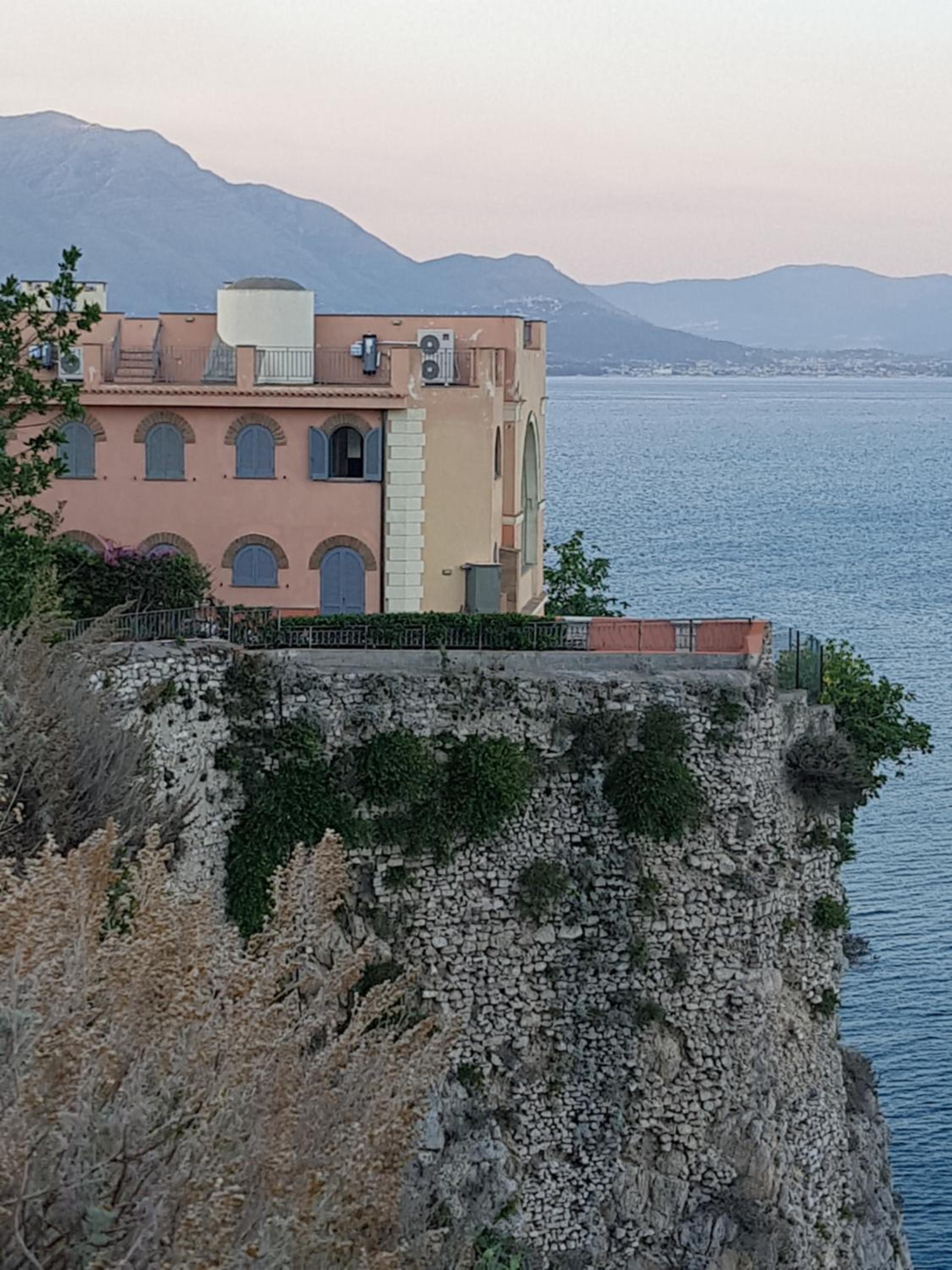 Sunrise Guest House