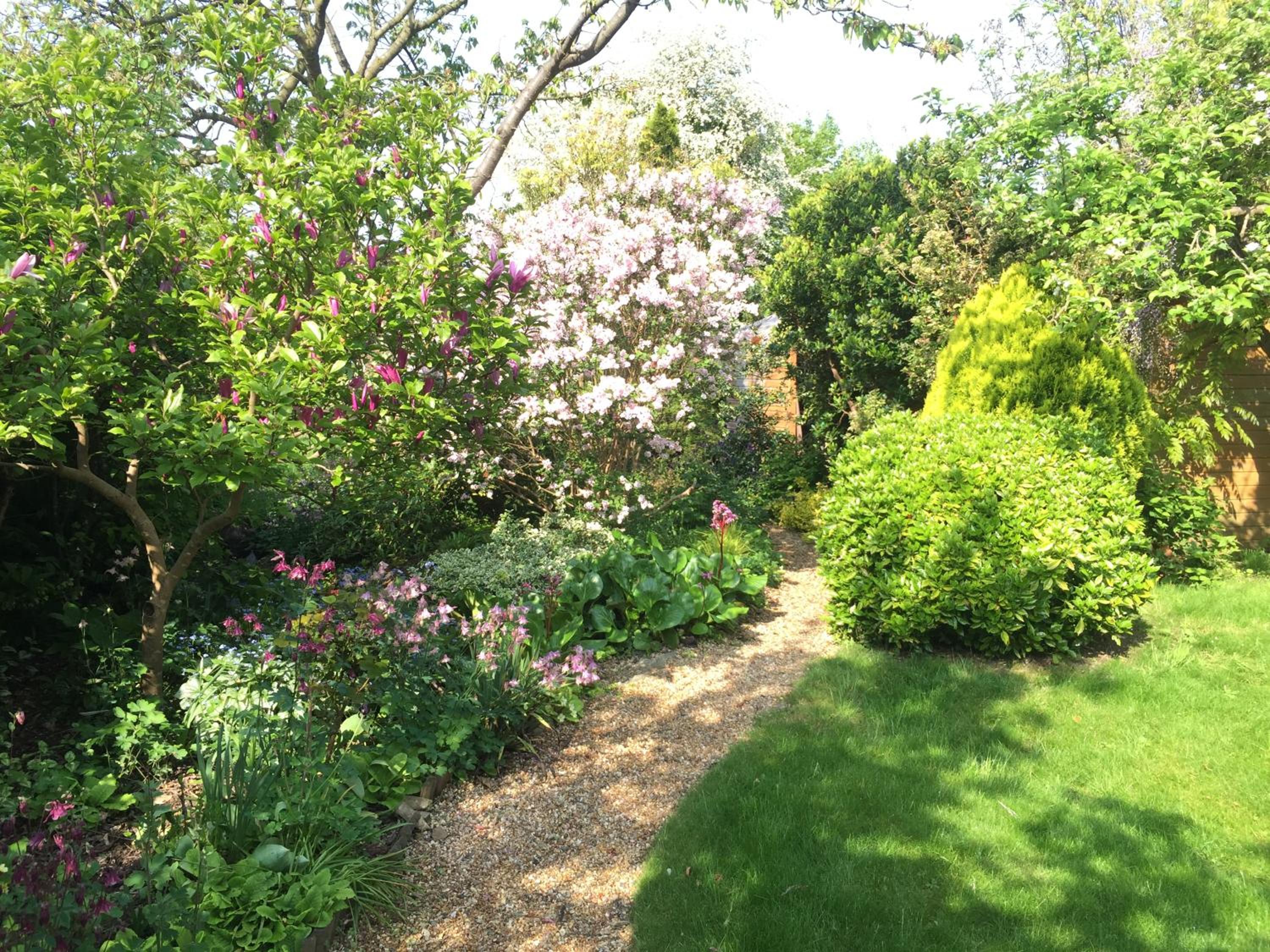 Laurels view 3