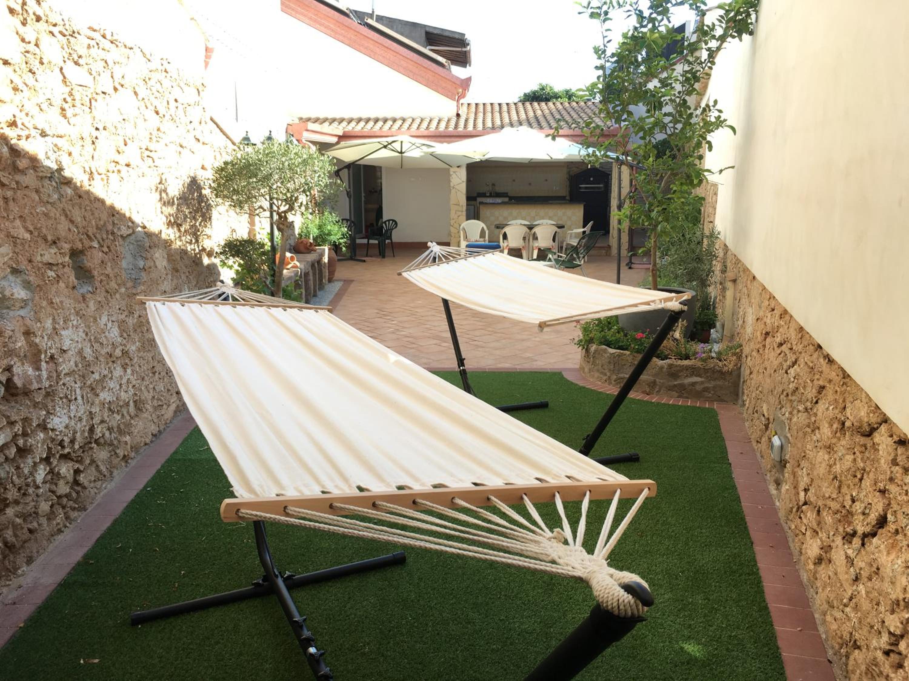 B&B ARCHIMEDE view 4