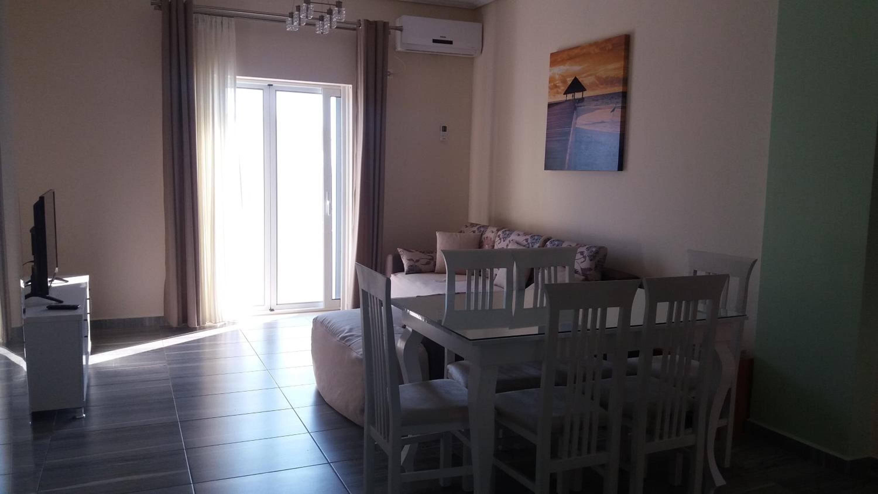 Anna Apartments