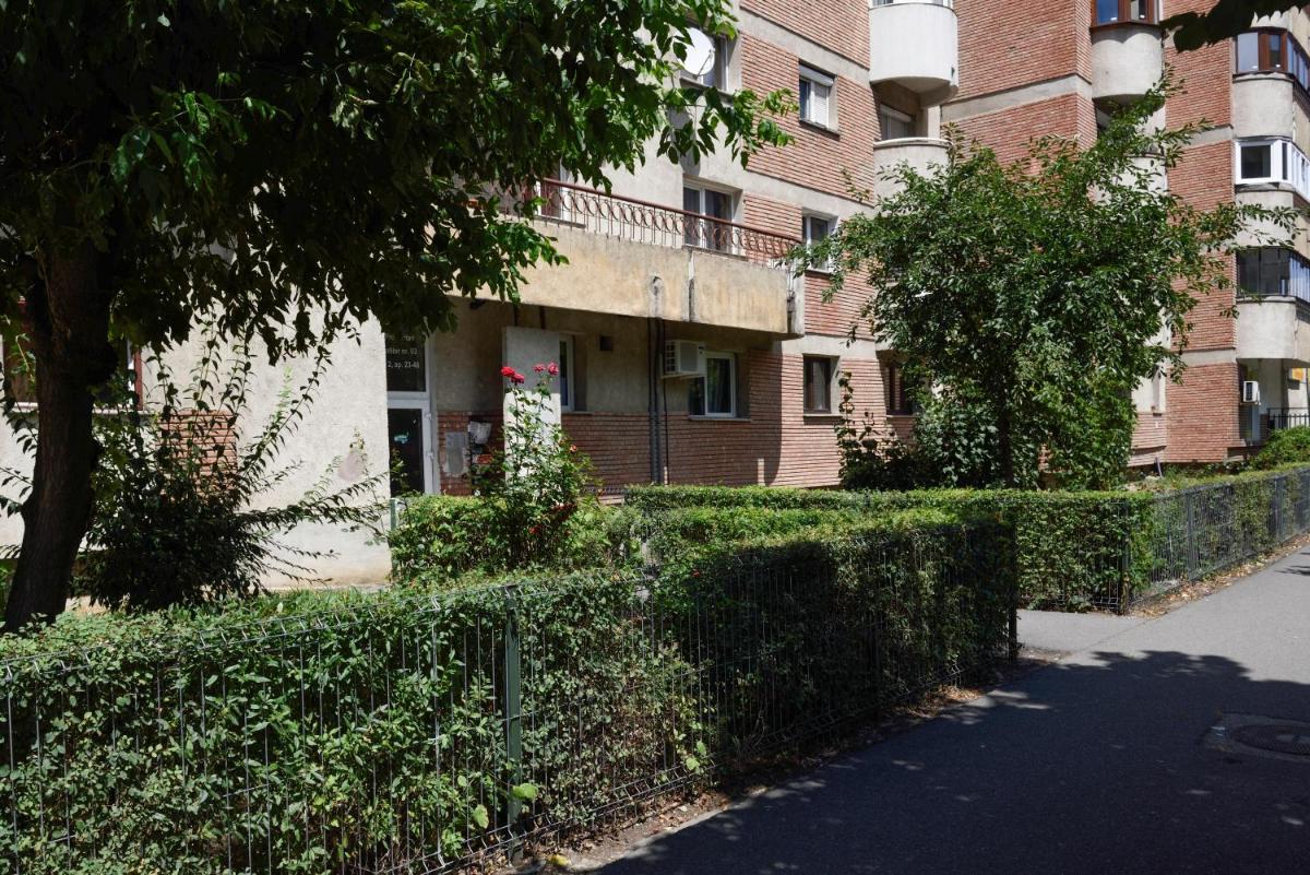 Classic Apartment Near The City Center view 3