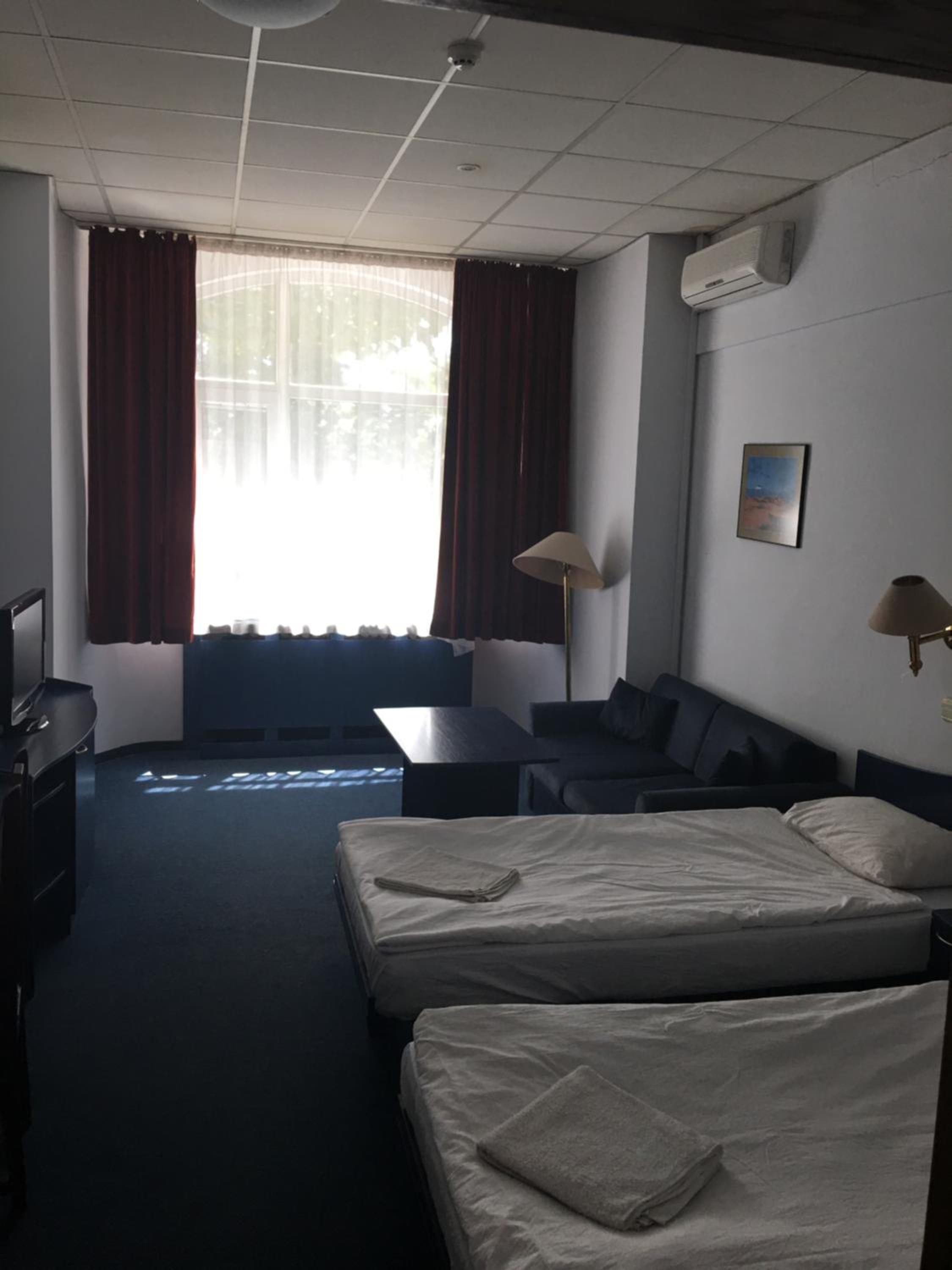 Hostel Elena