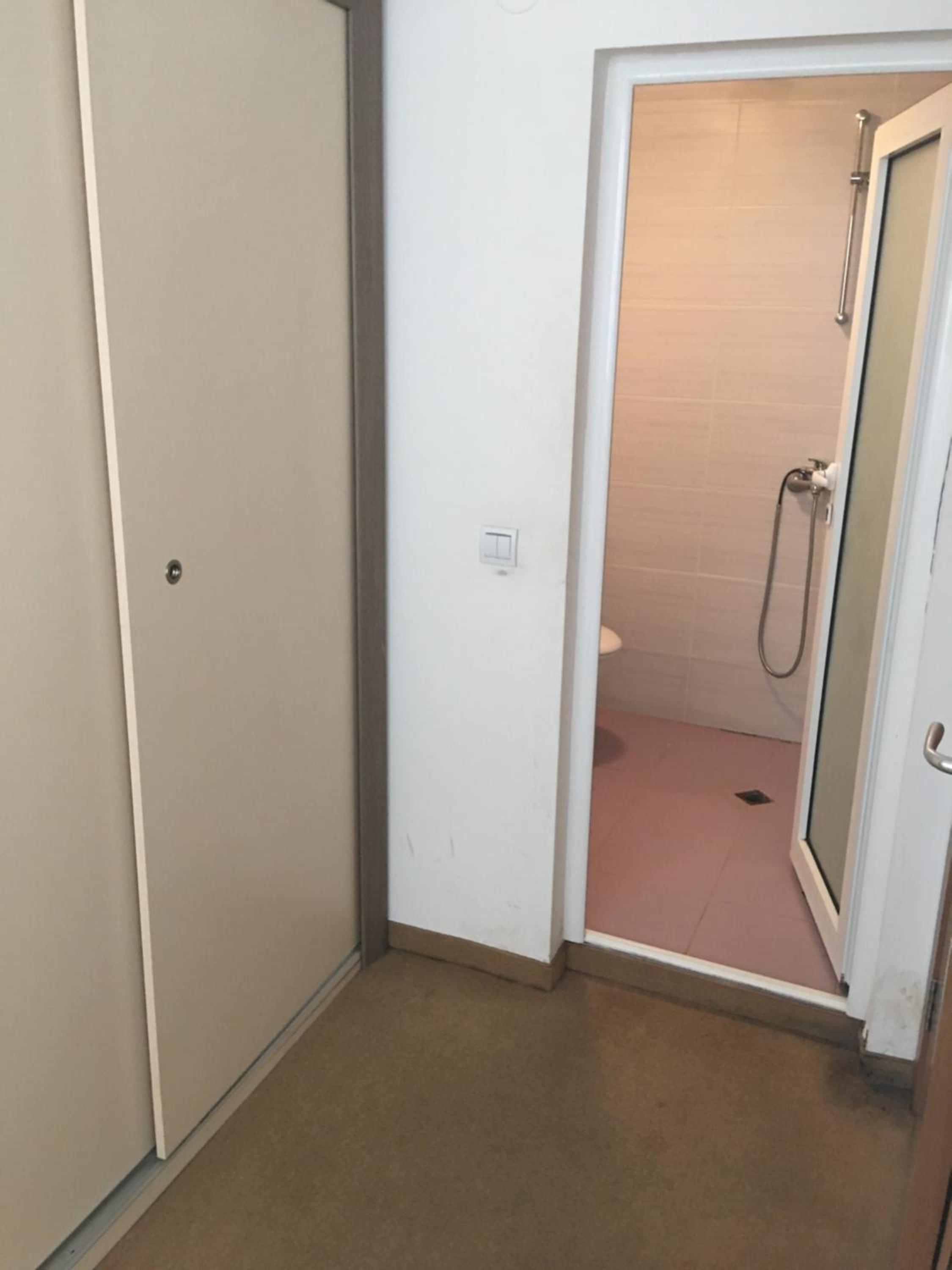 Hostel Elena