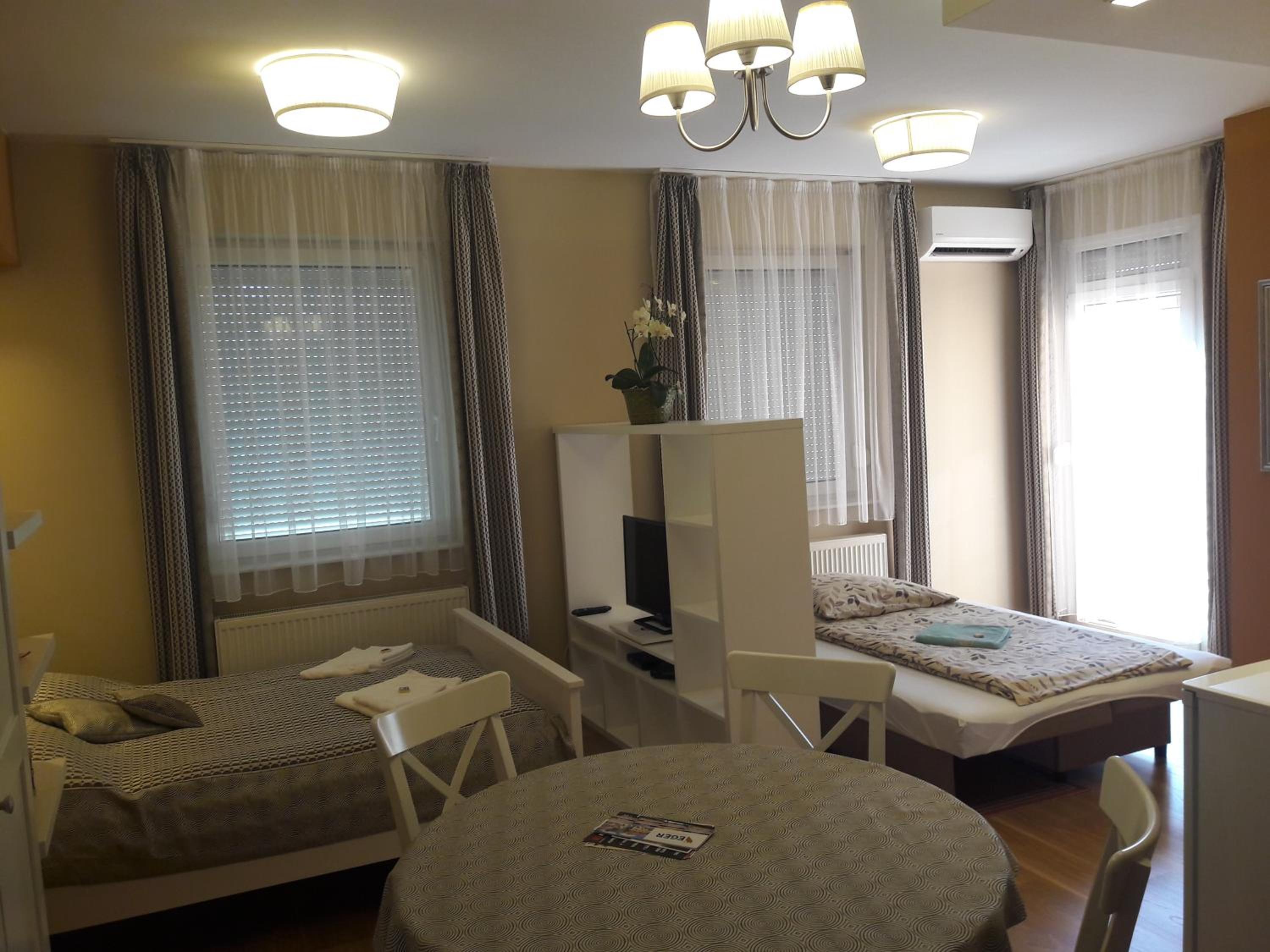 Orchidea Apartman Eger - Image 5