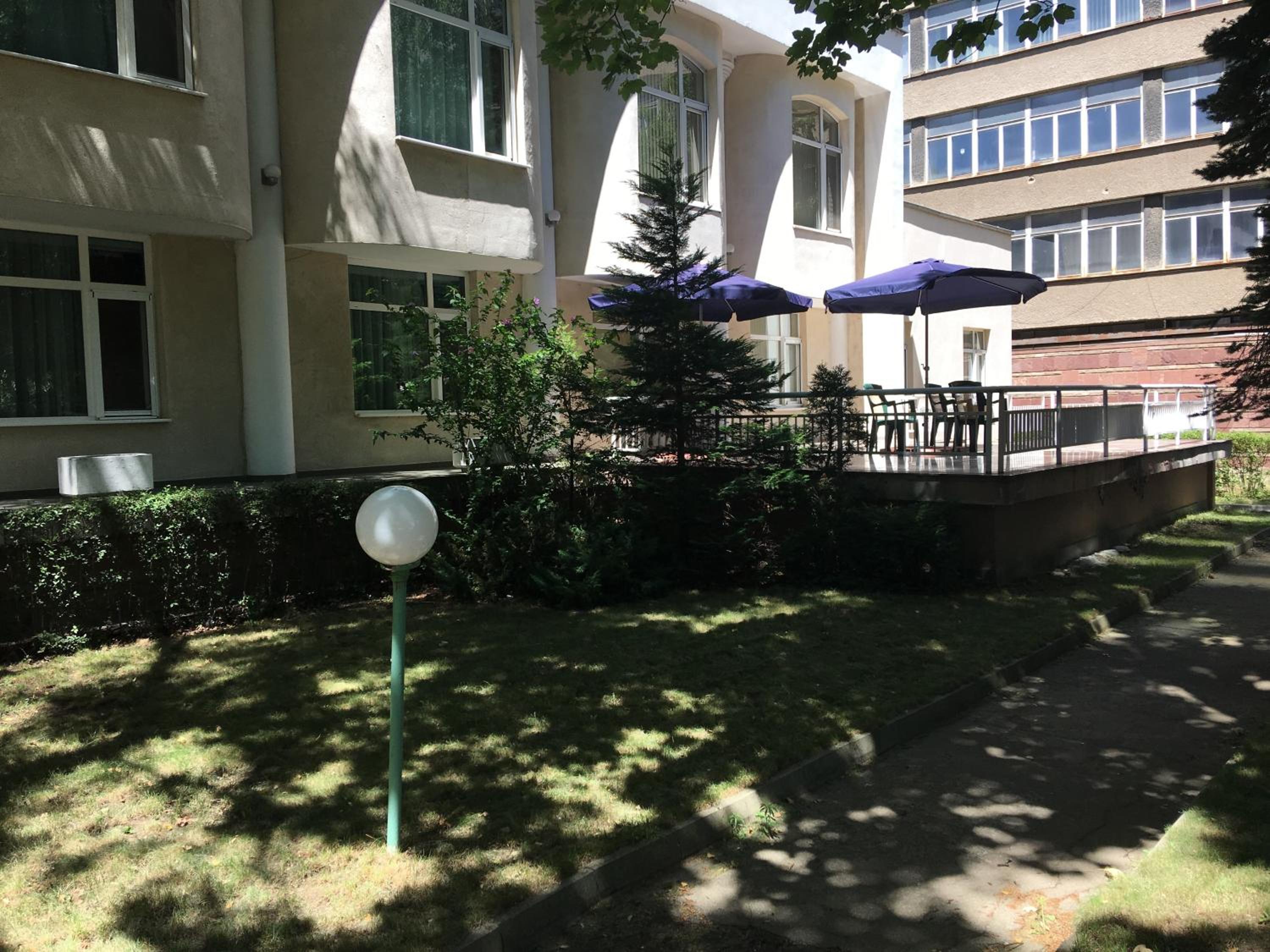 Hostel Elena