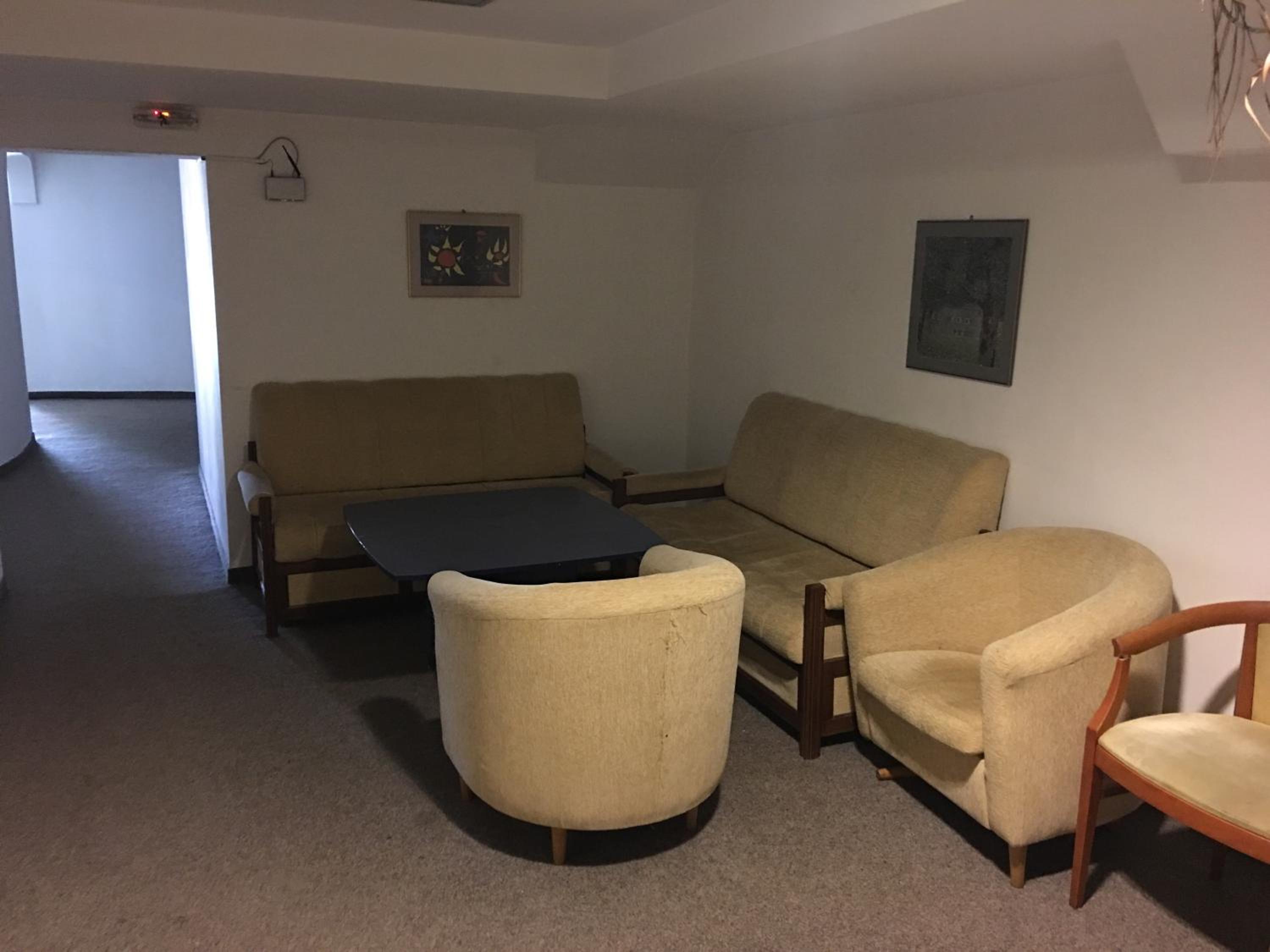 Hostel Elena