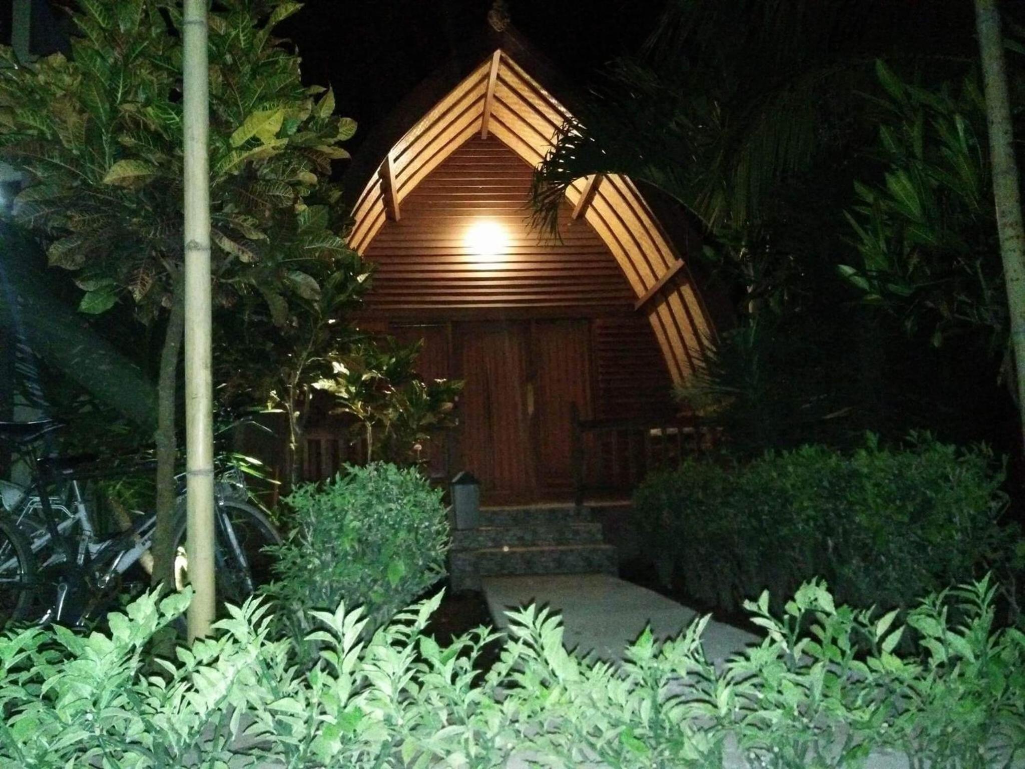 Photo 6