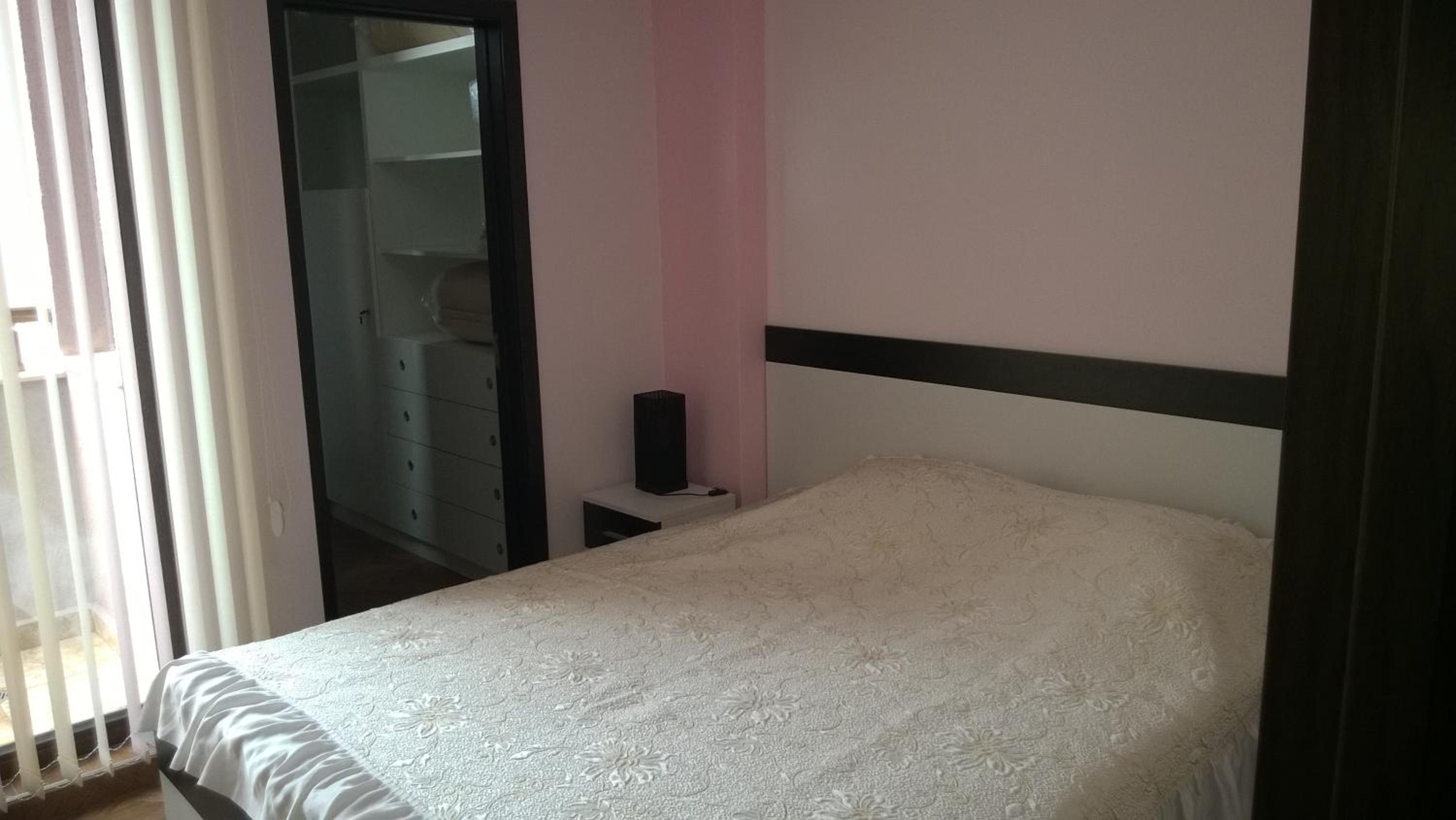 Apartment Ira