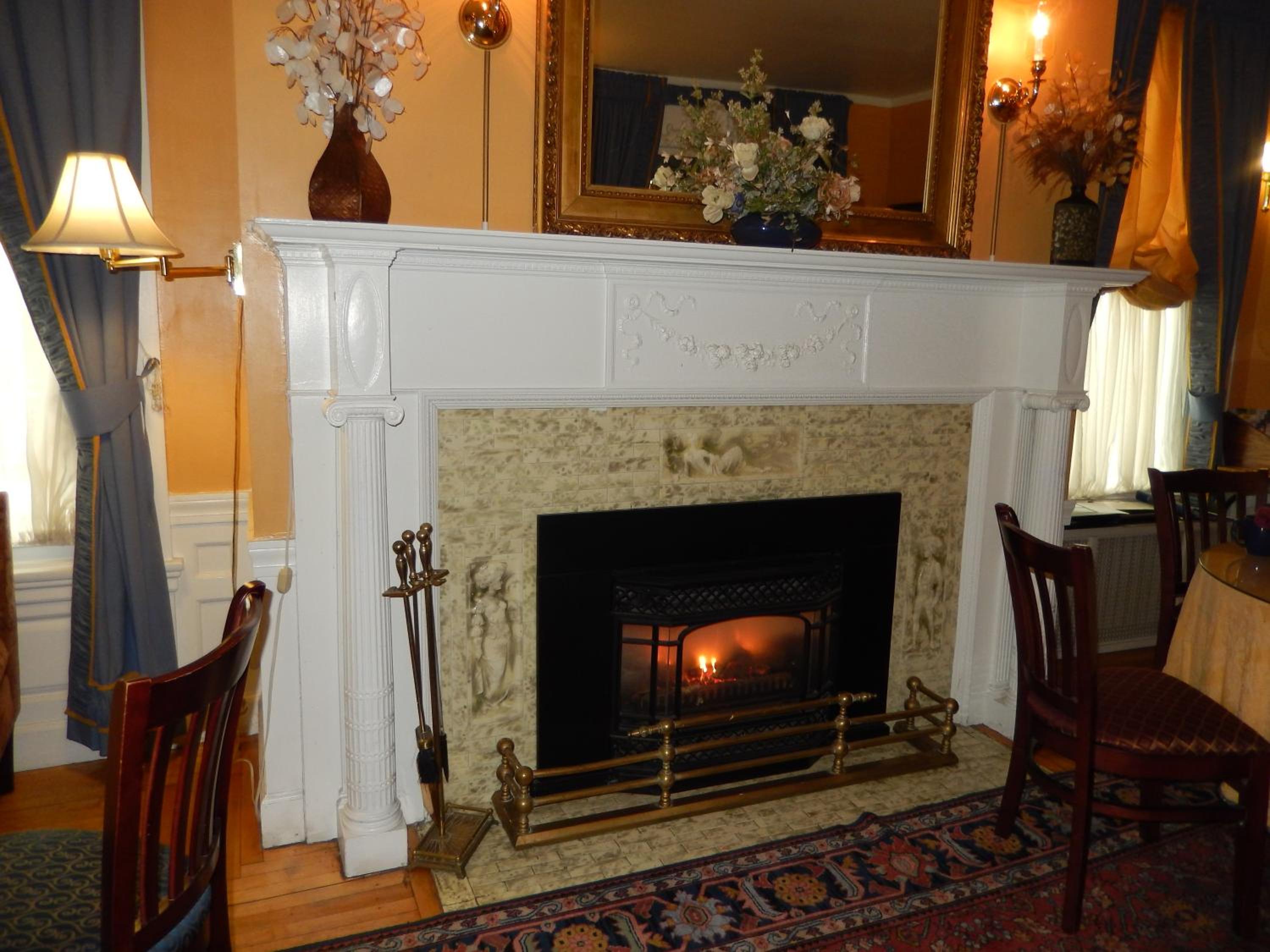 A Cambridge House Inn - Property Image 11