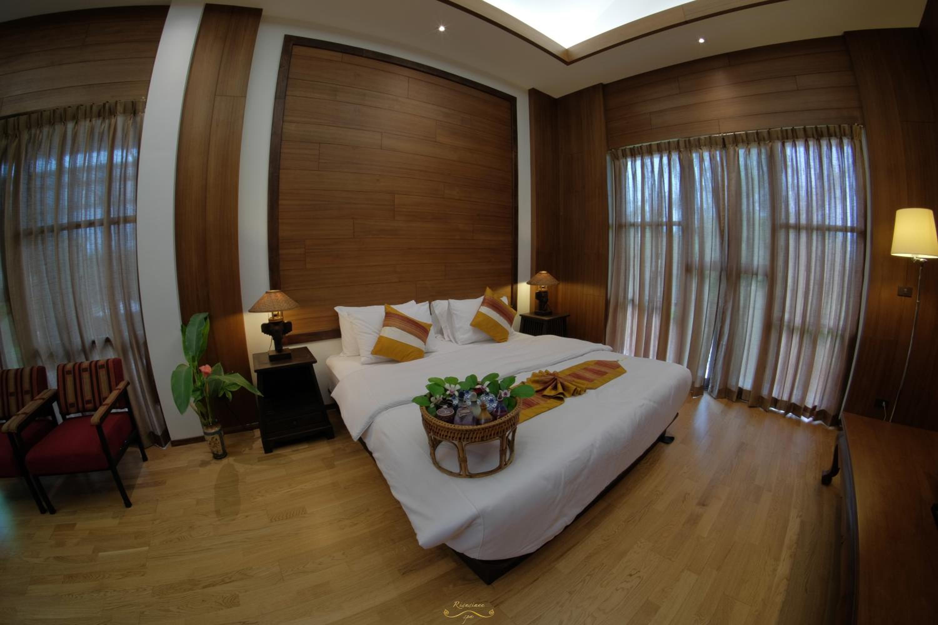 Risasinee Spa & Resort