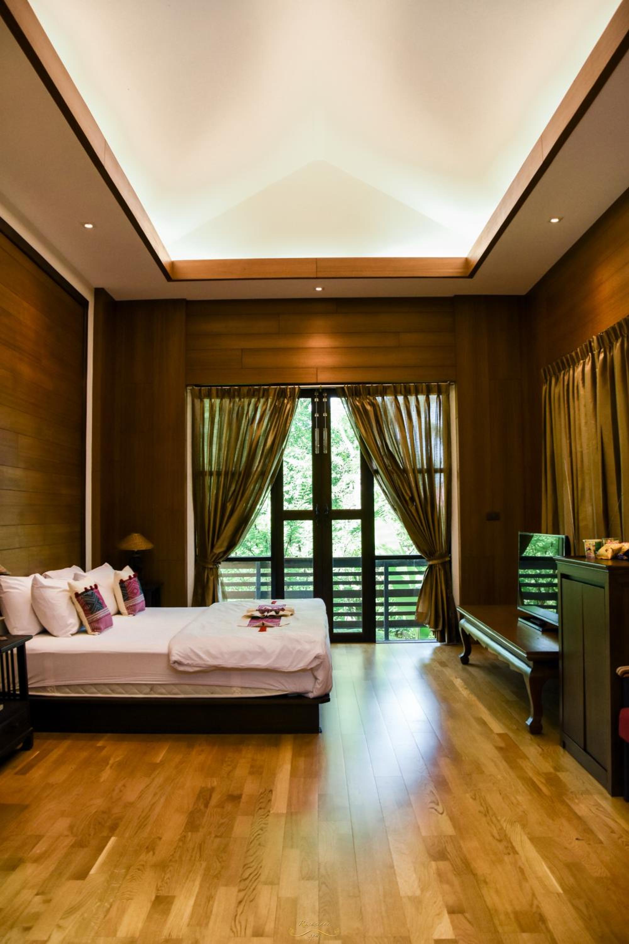 Risasinee Spa & Resort