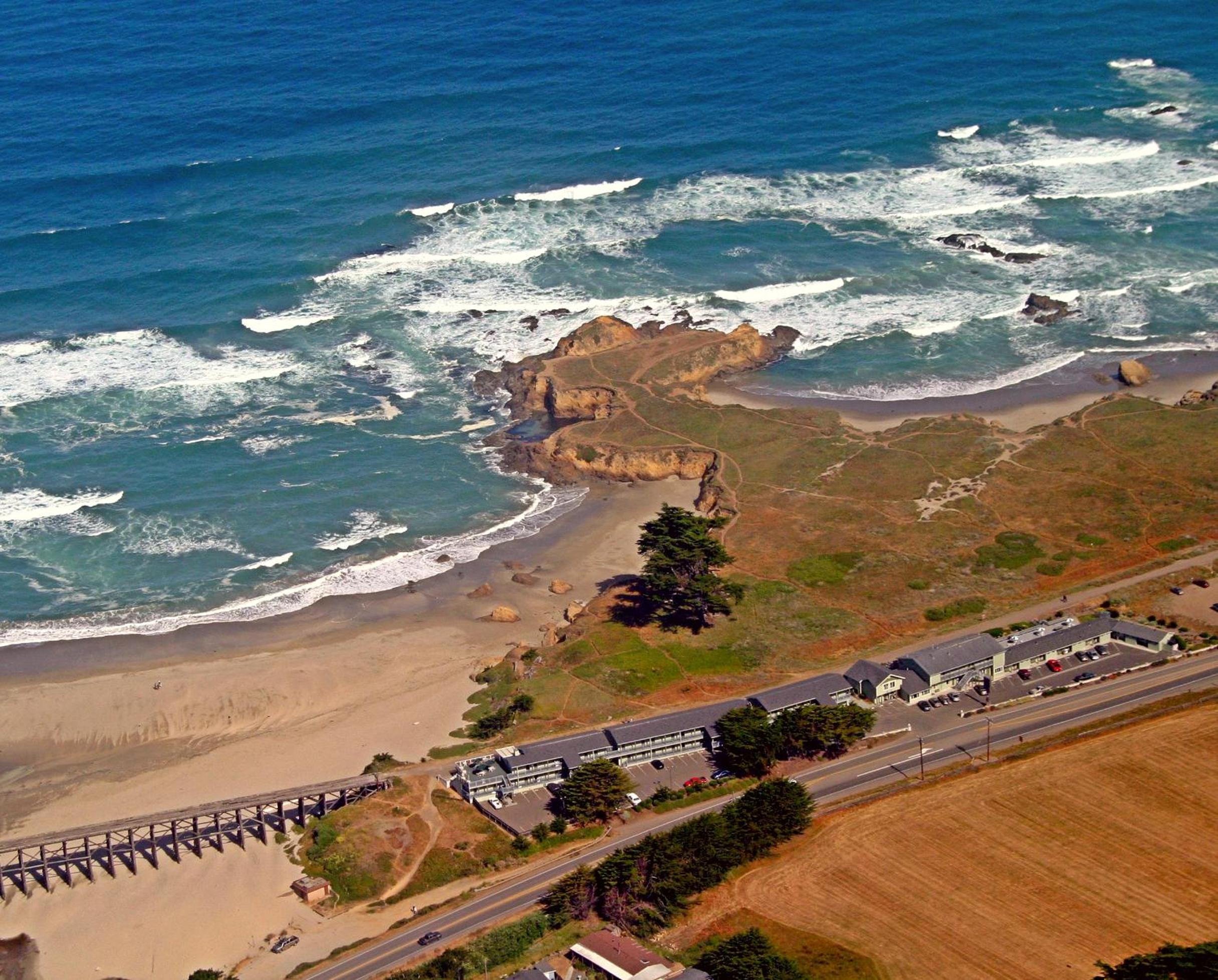 Hotel Beachcomber Motel