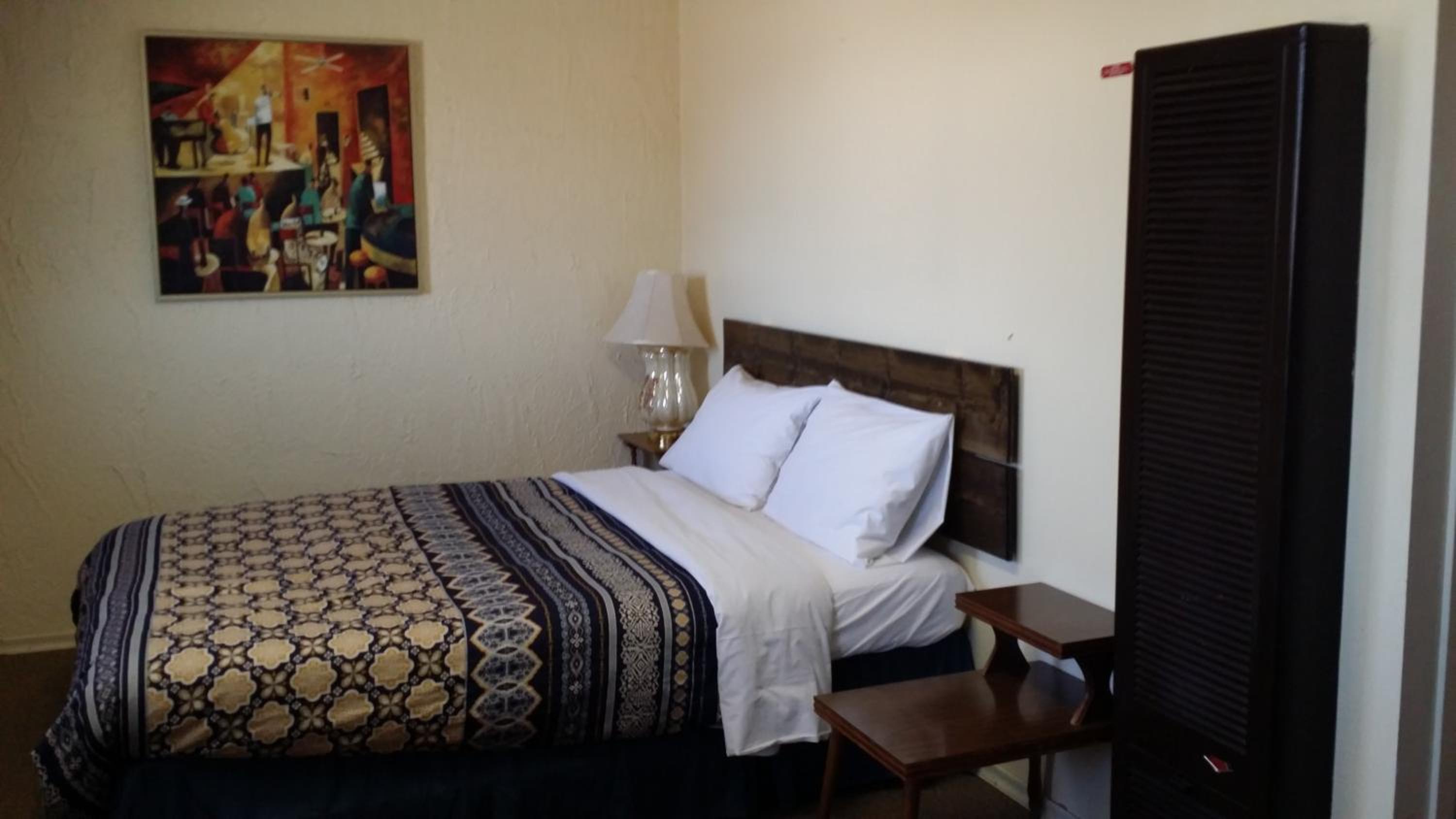 Century II Motel