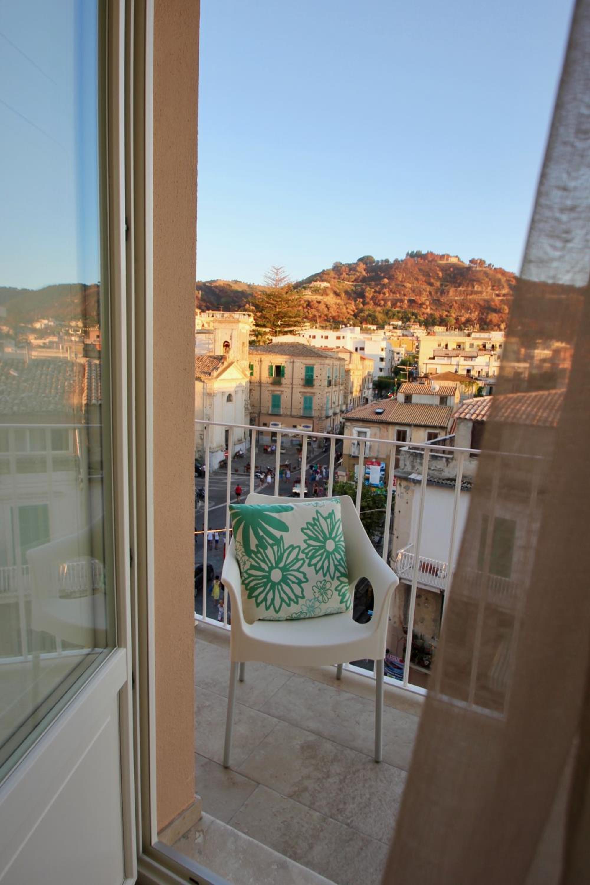 Townhouse Tropea