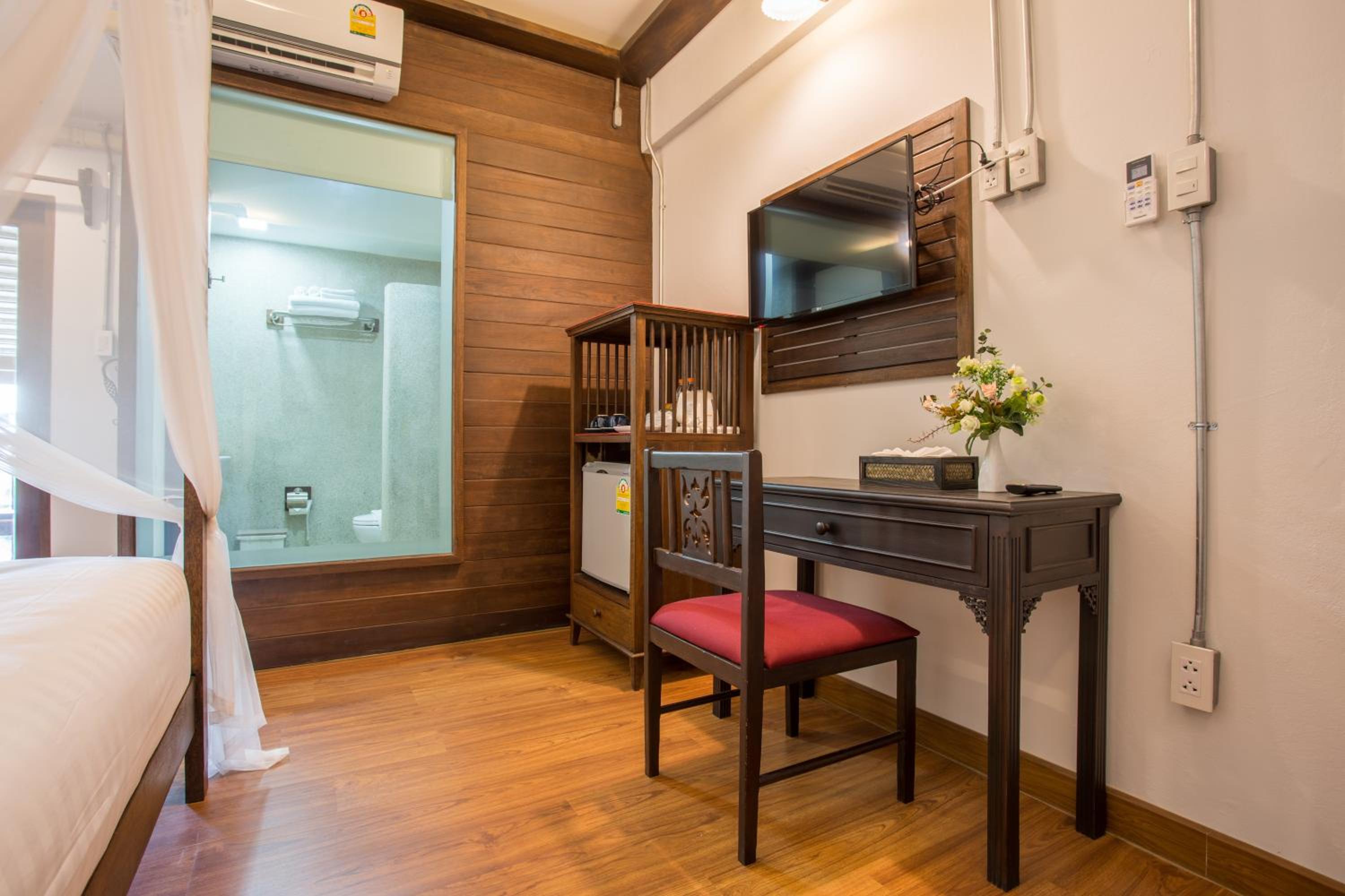NightBazaar Inn Hotel 21