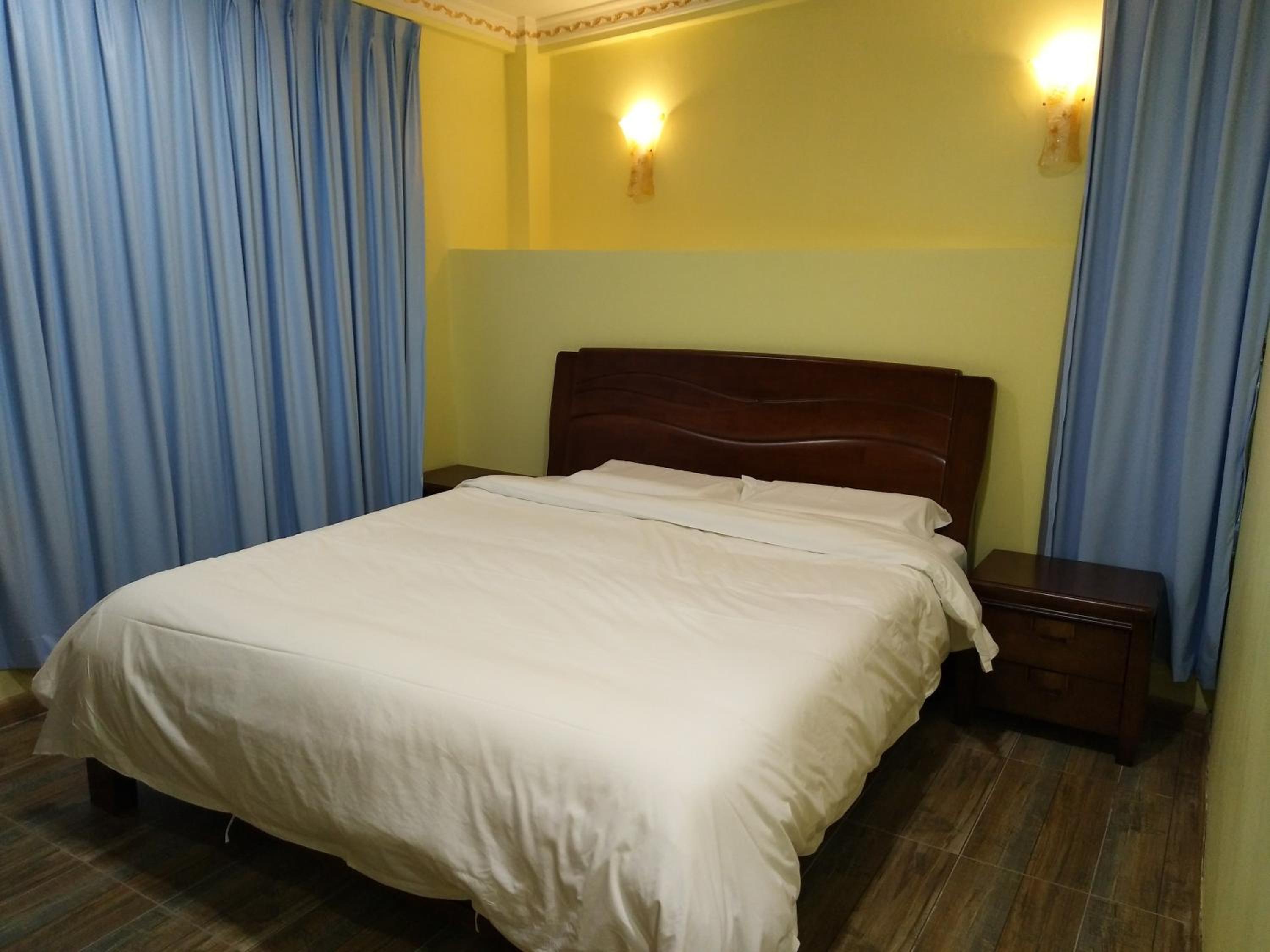 Uncle Ho Motel