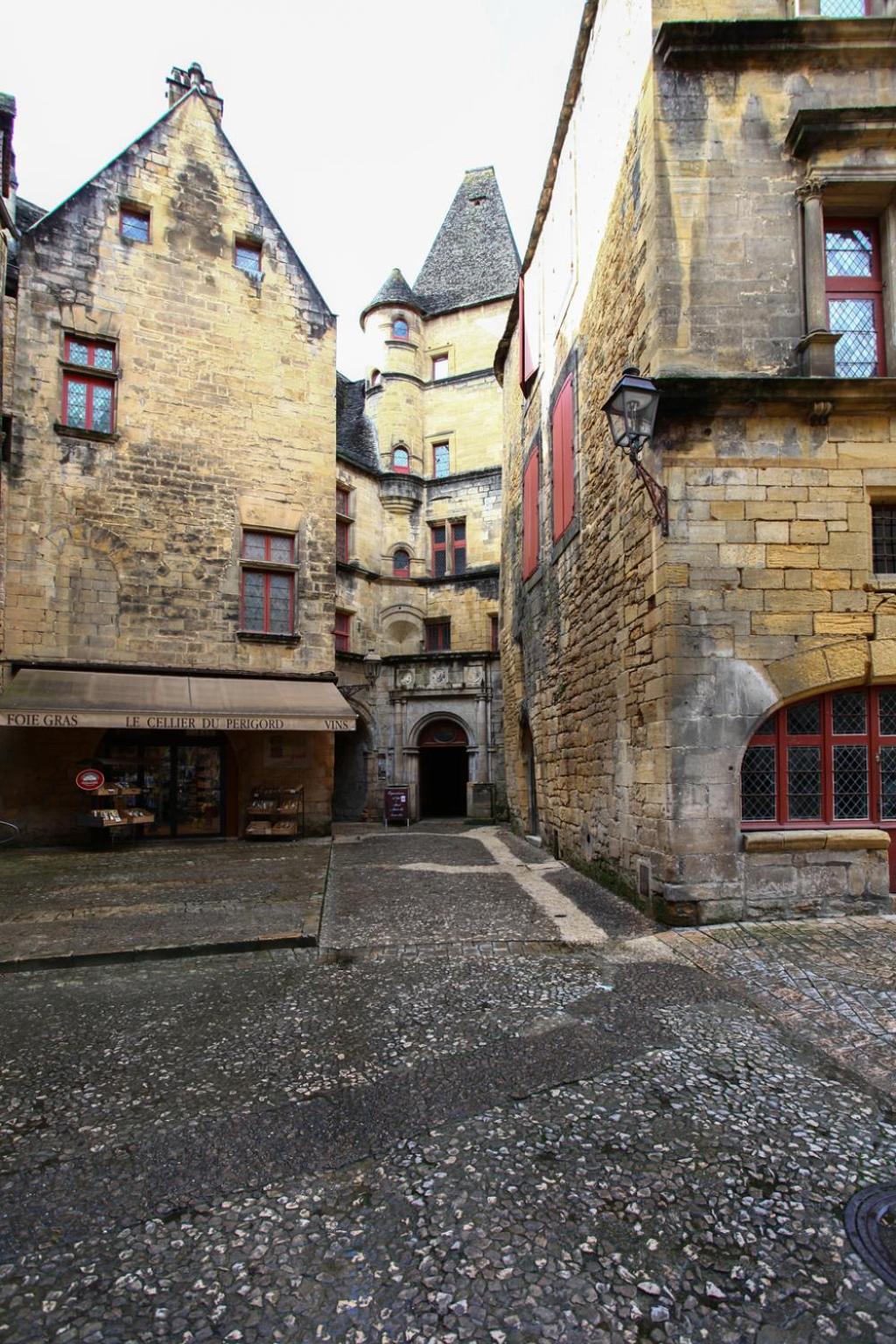 L'Alcove