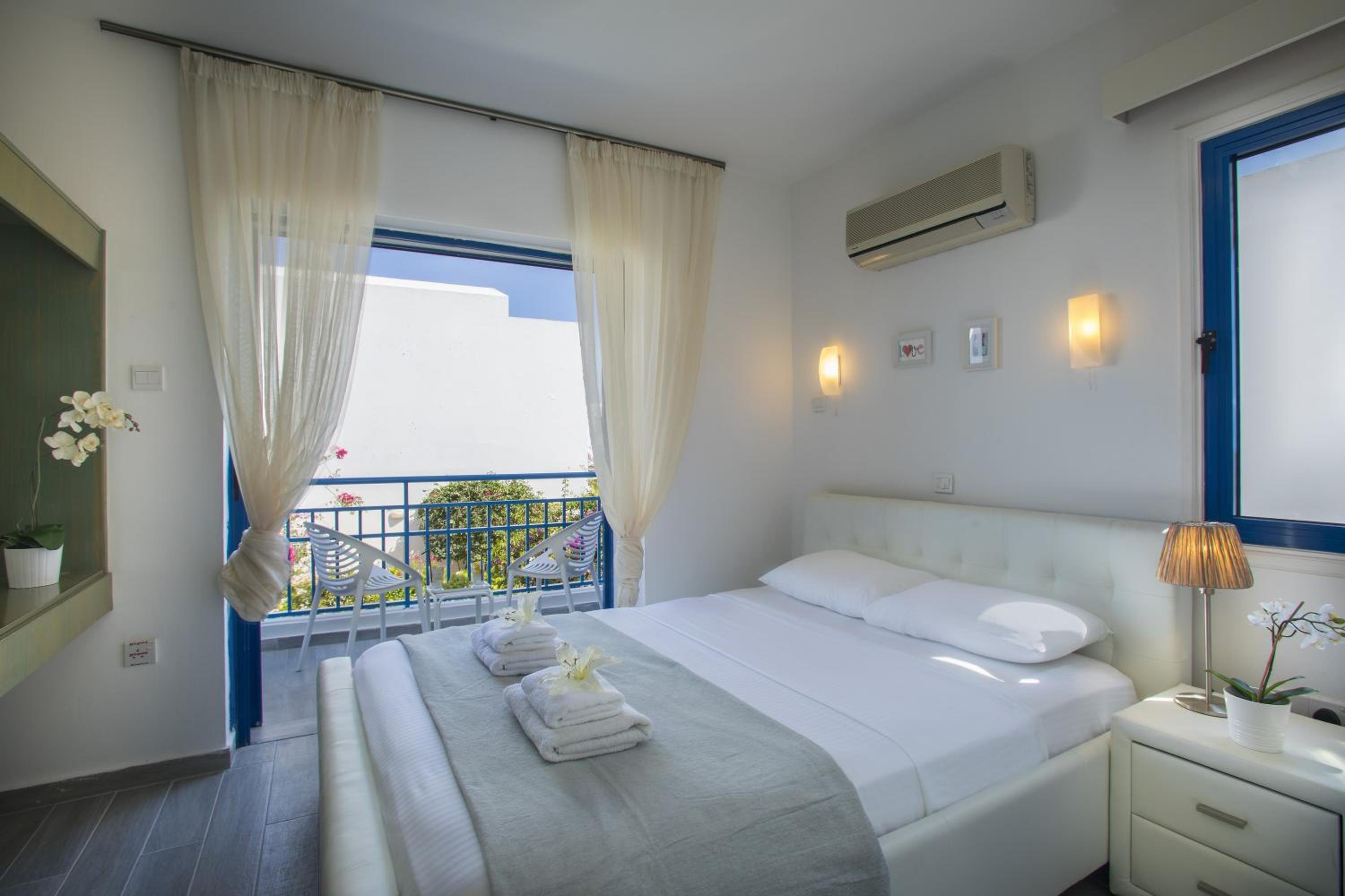 Protaras Villa Loulla