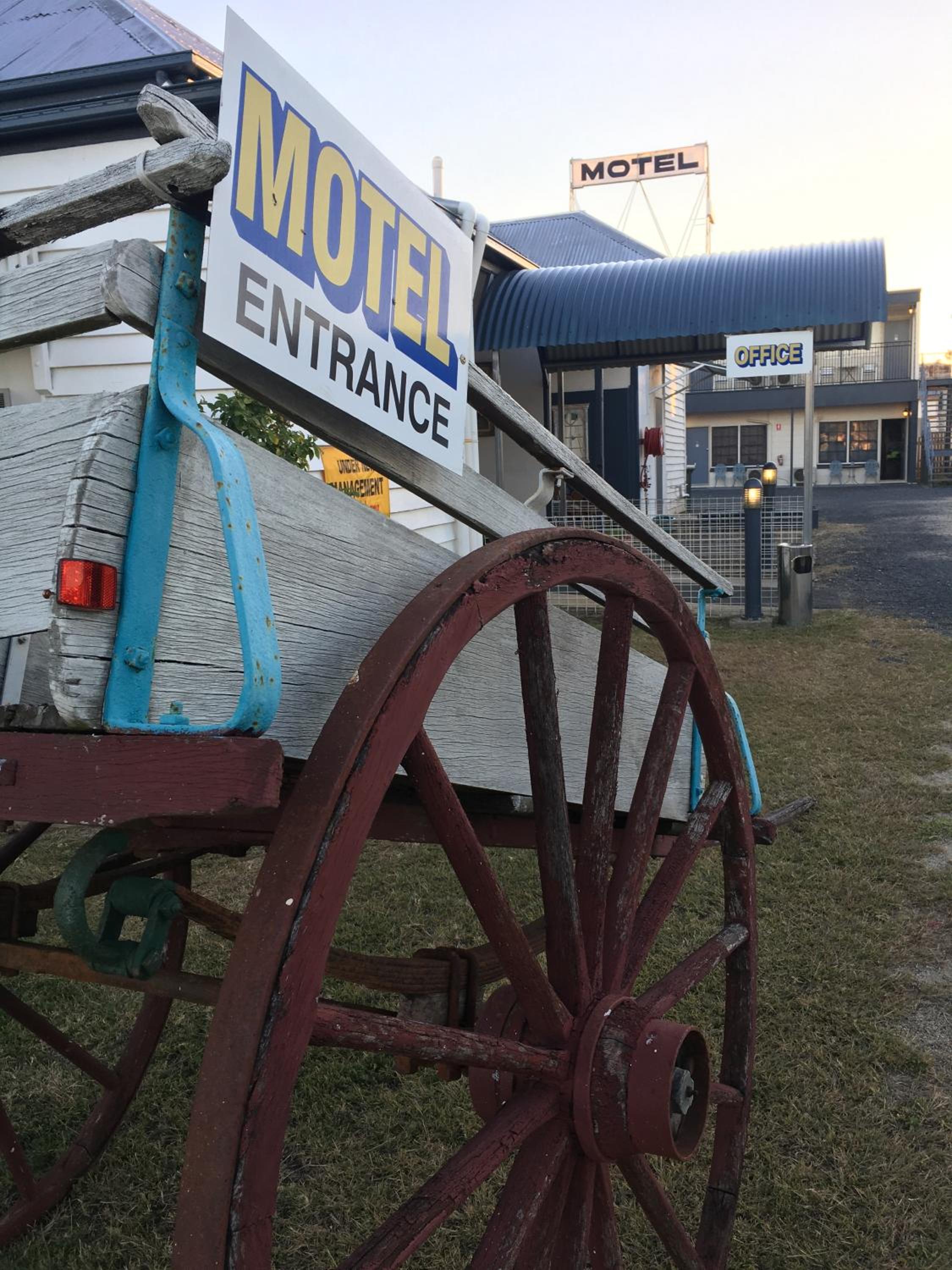 Monto Colonial Motor Inn