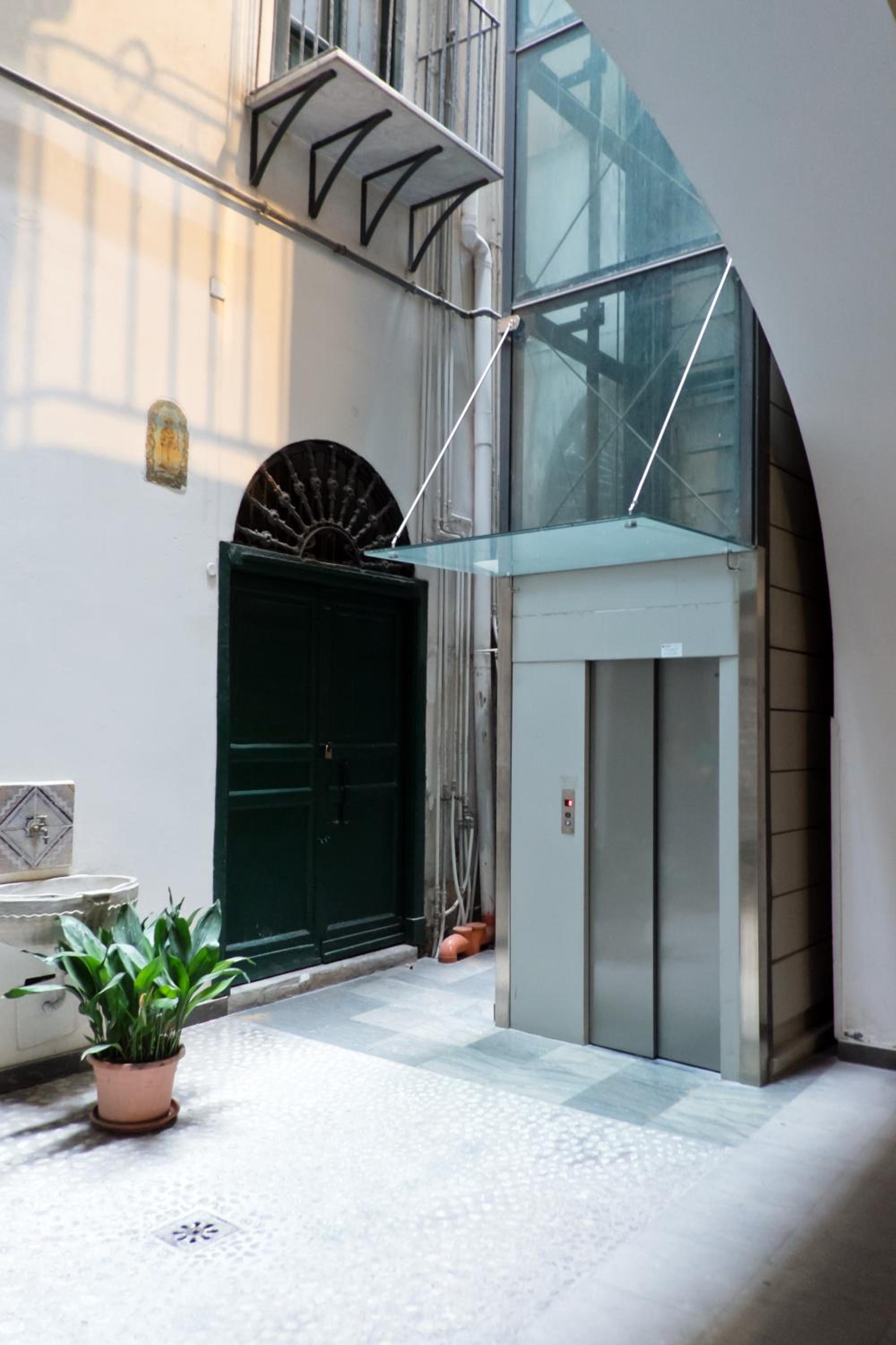 Le Stanze di Federico apartment e Costanza Luxury apartment