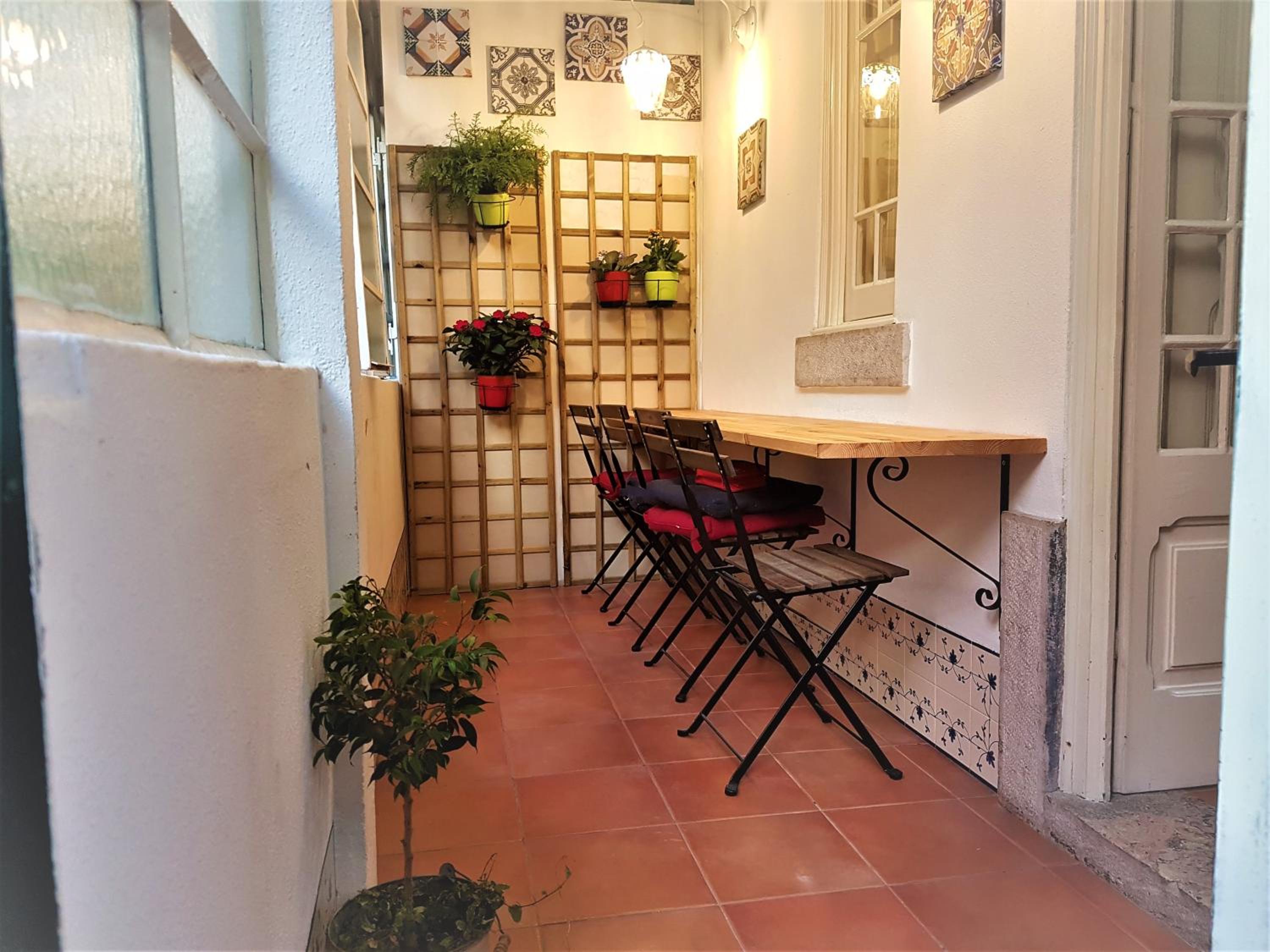 Estrela Charming Rooms by HOST-POINT