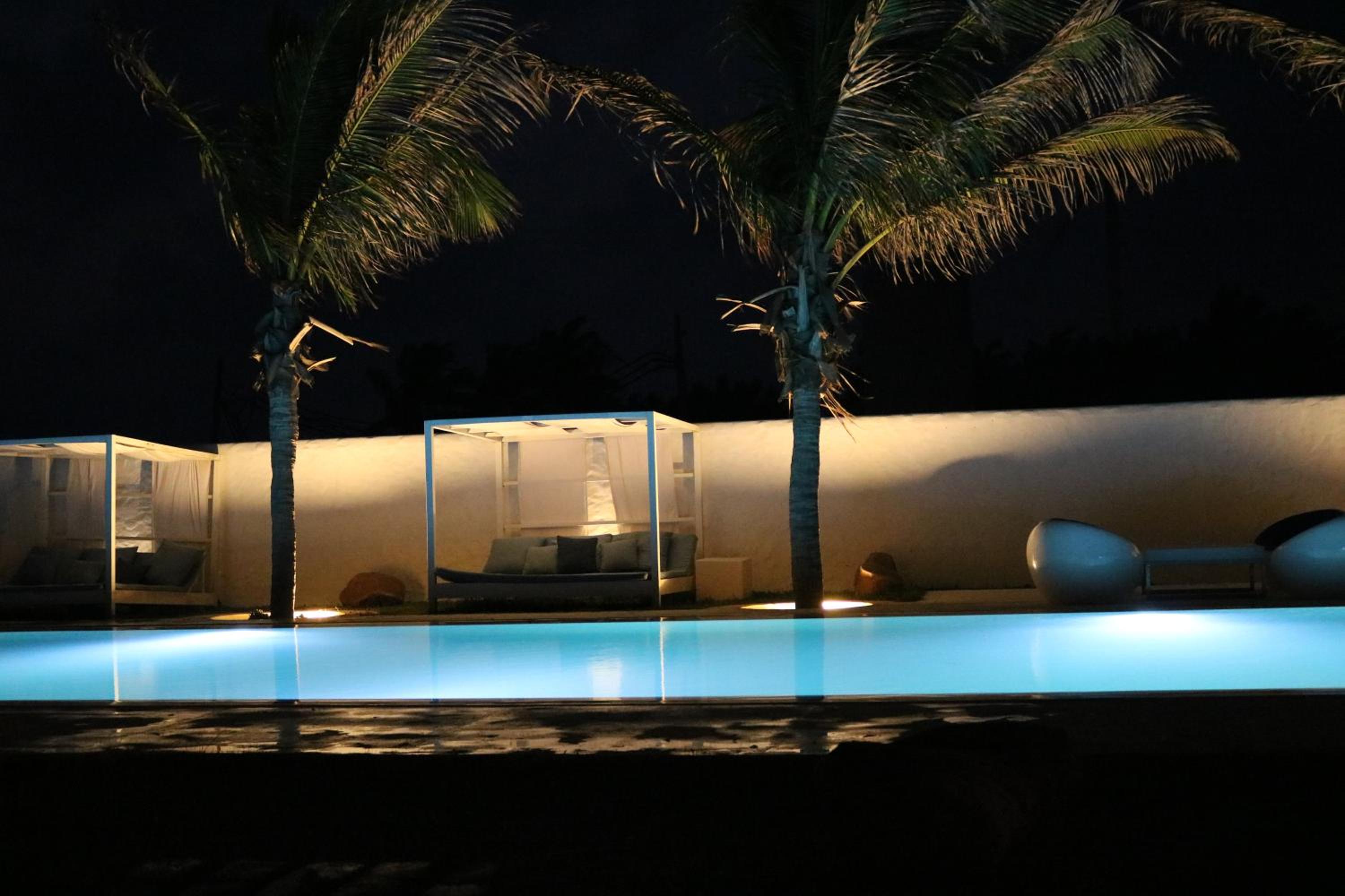 Dolphin Beach Resort
