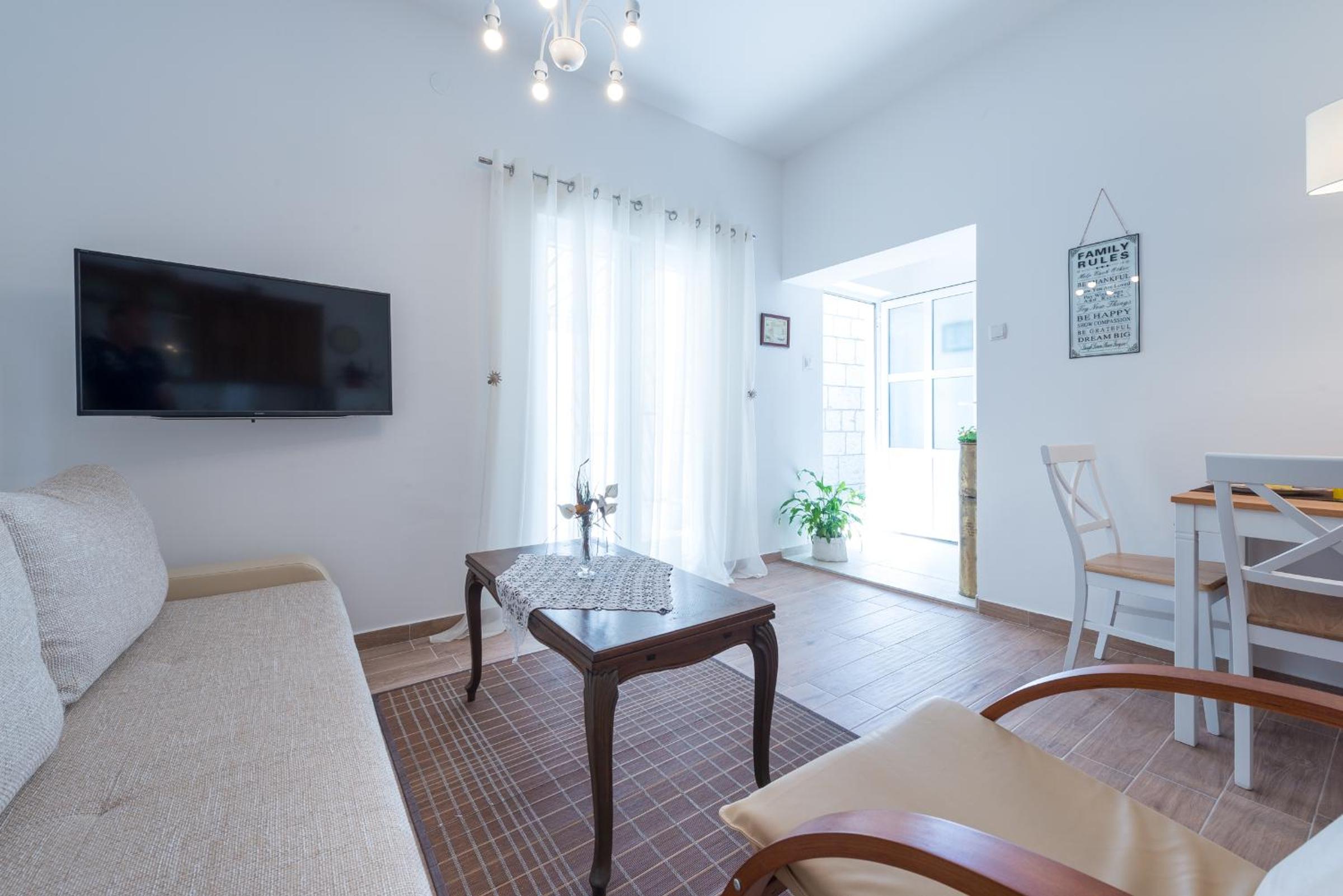 K&L central apartments