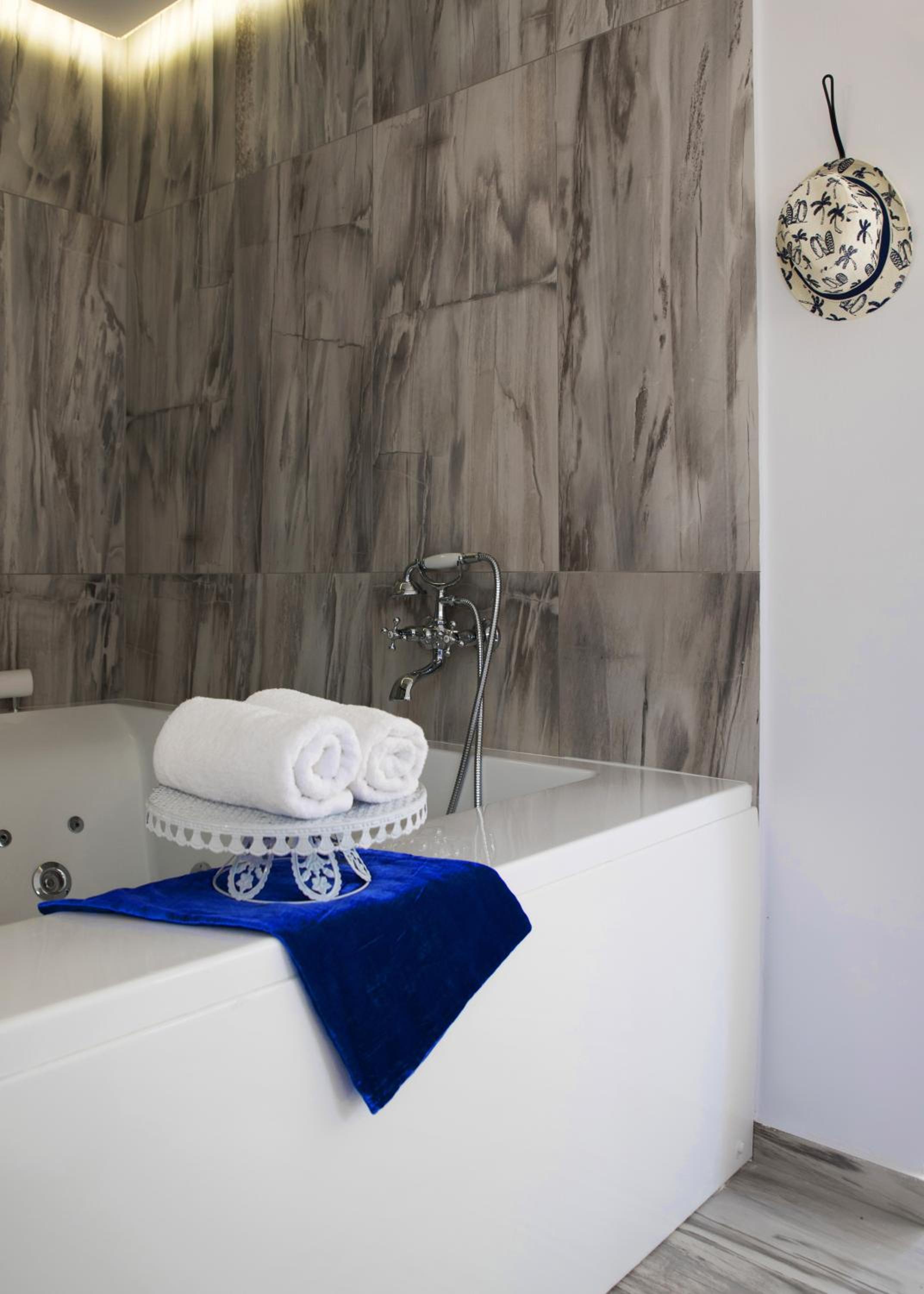 Stella Maria Hotel & Suites