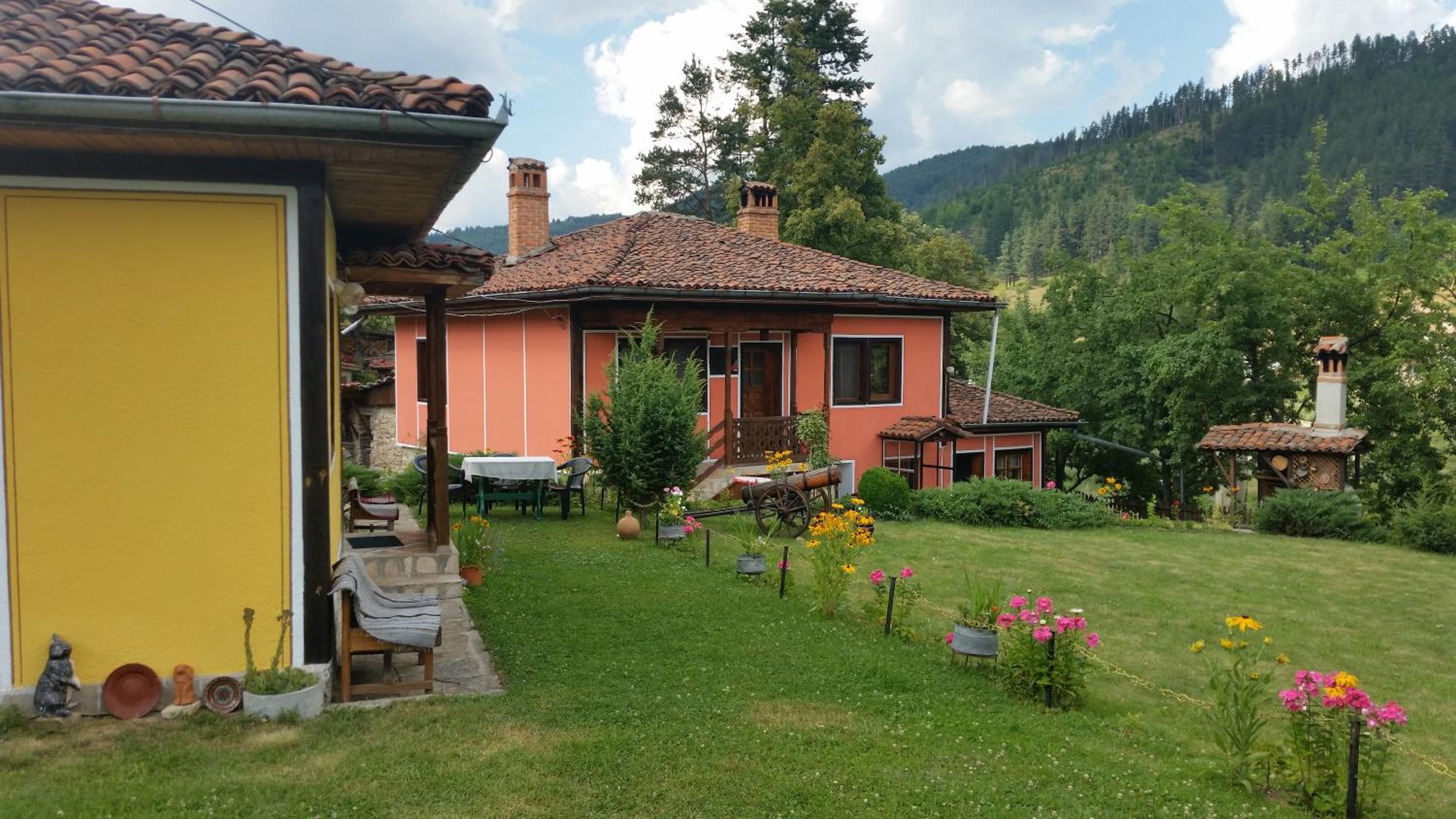 Mechta Guest House