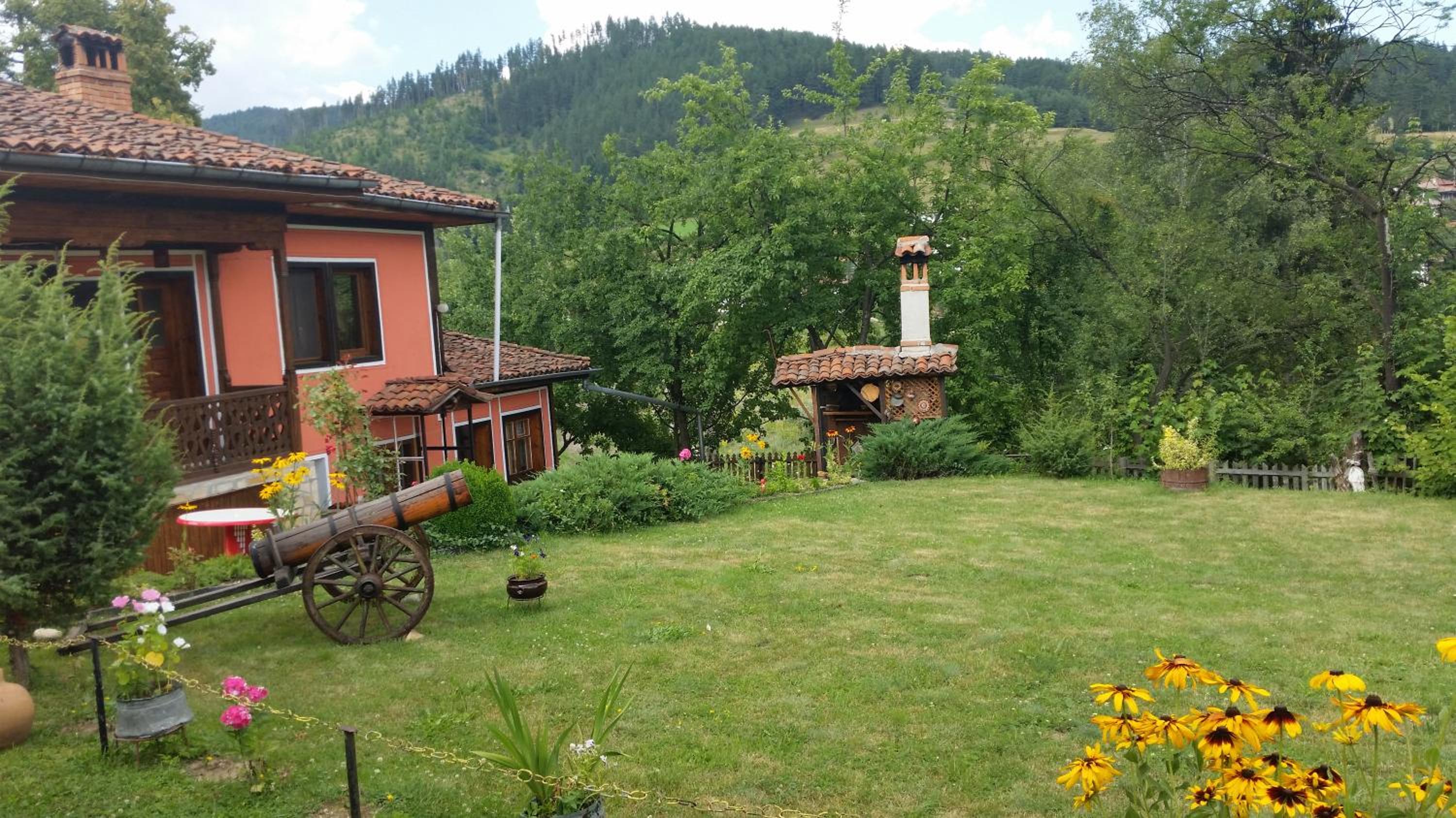Mechta Guest House