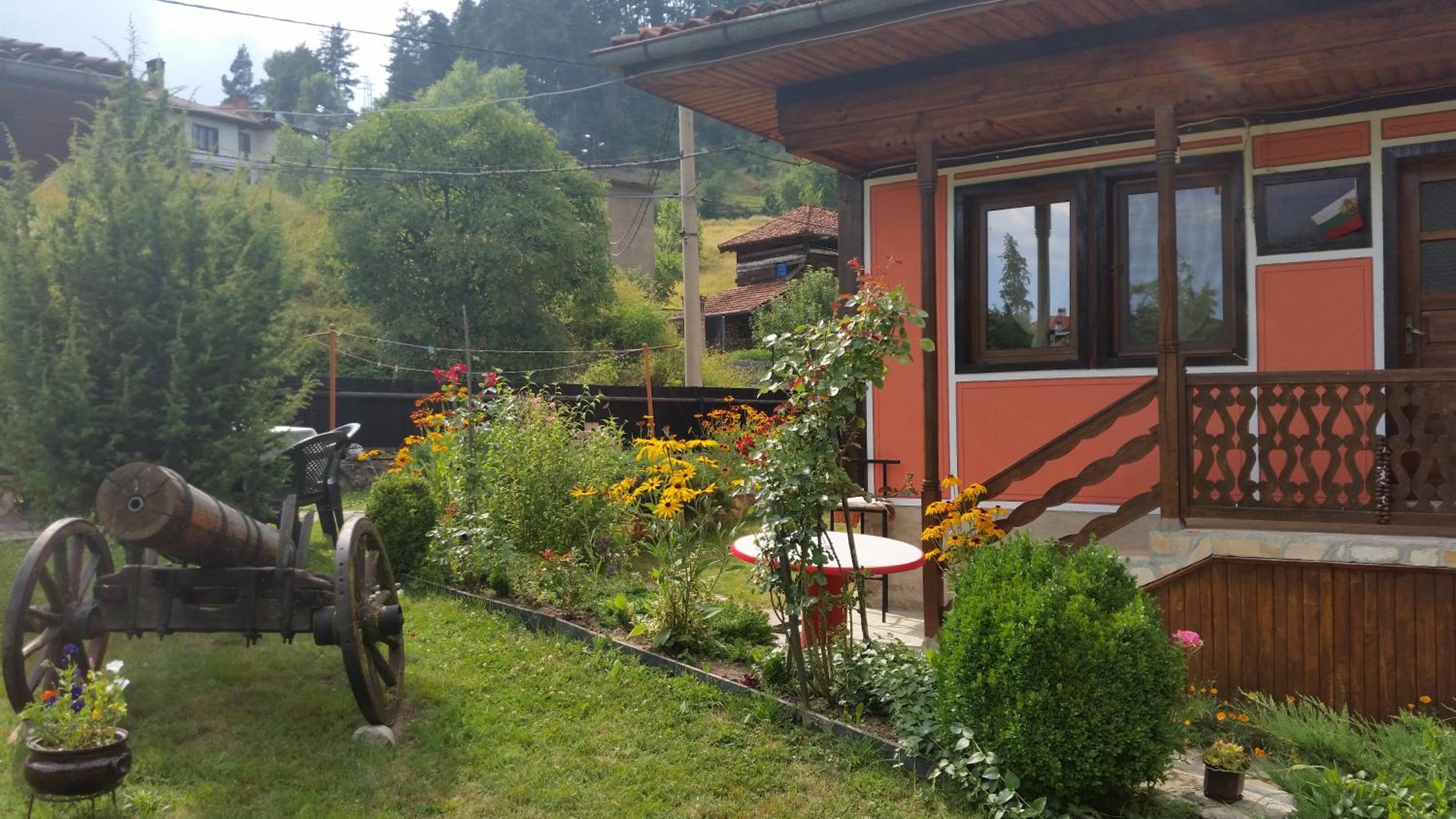 Mechta Guest House