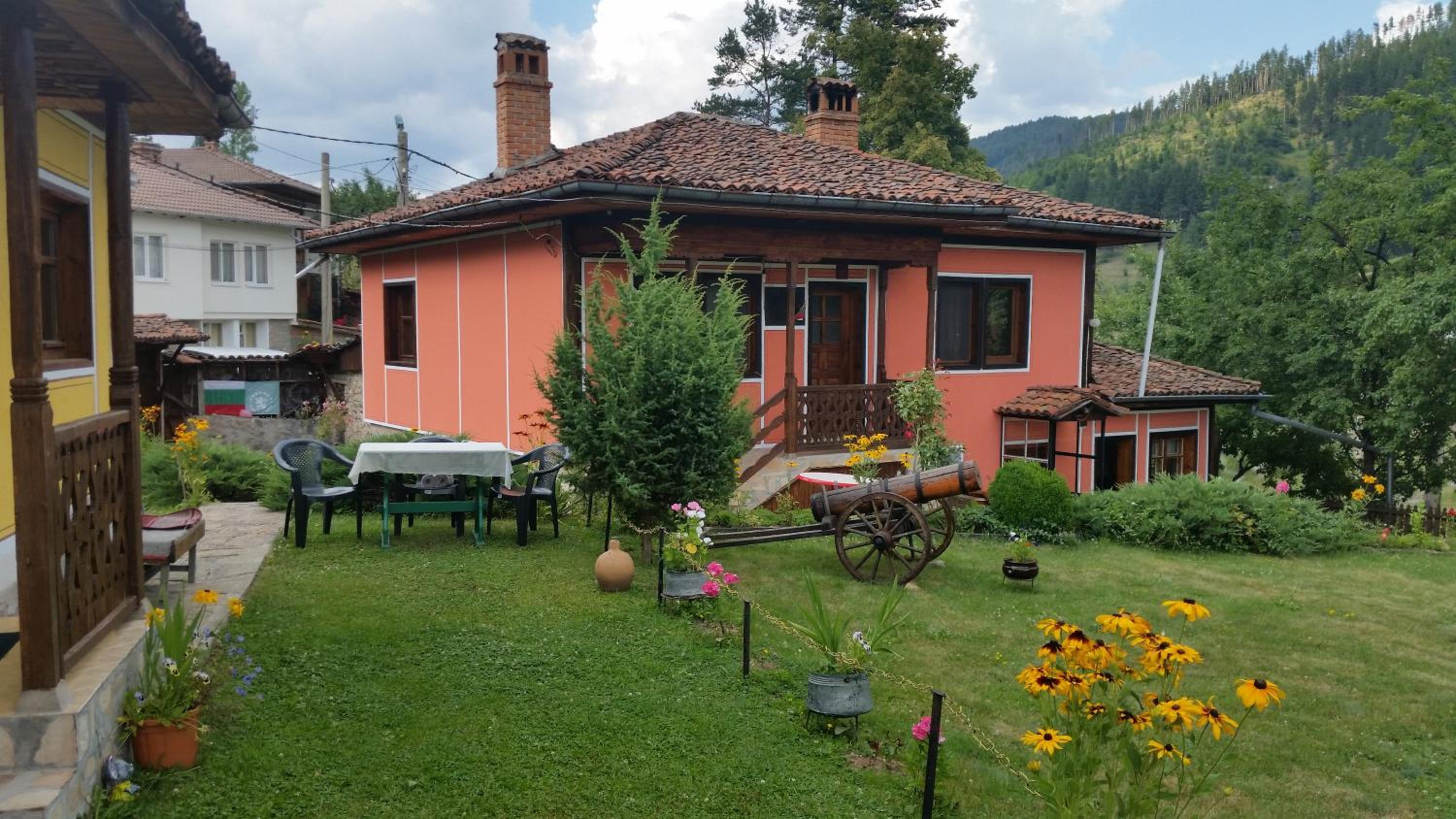 Mechta Guest House