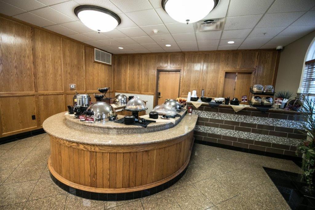 Marv Herzog Hotel