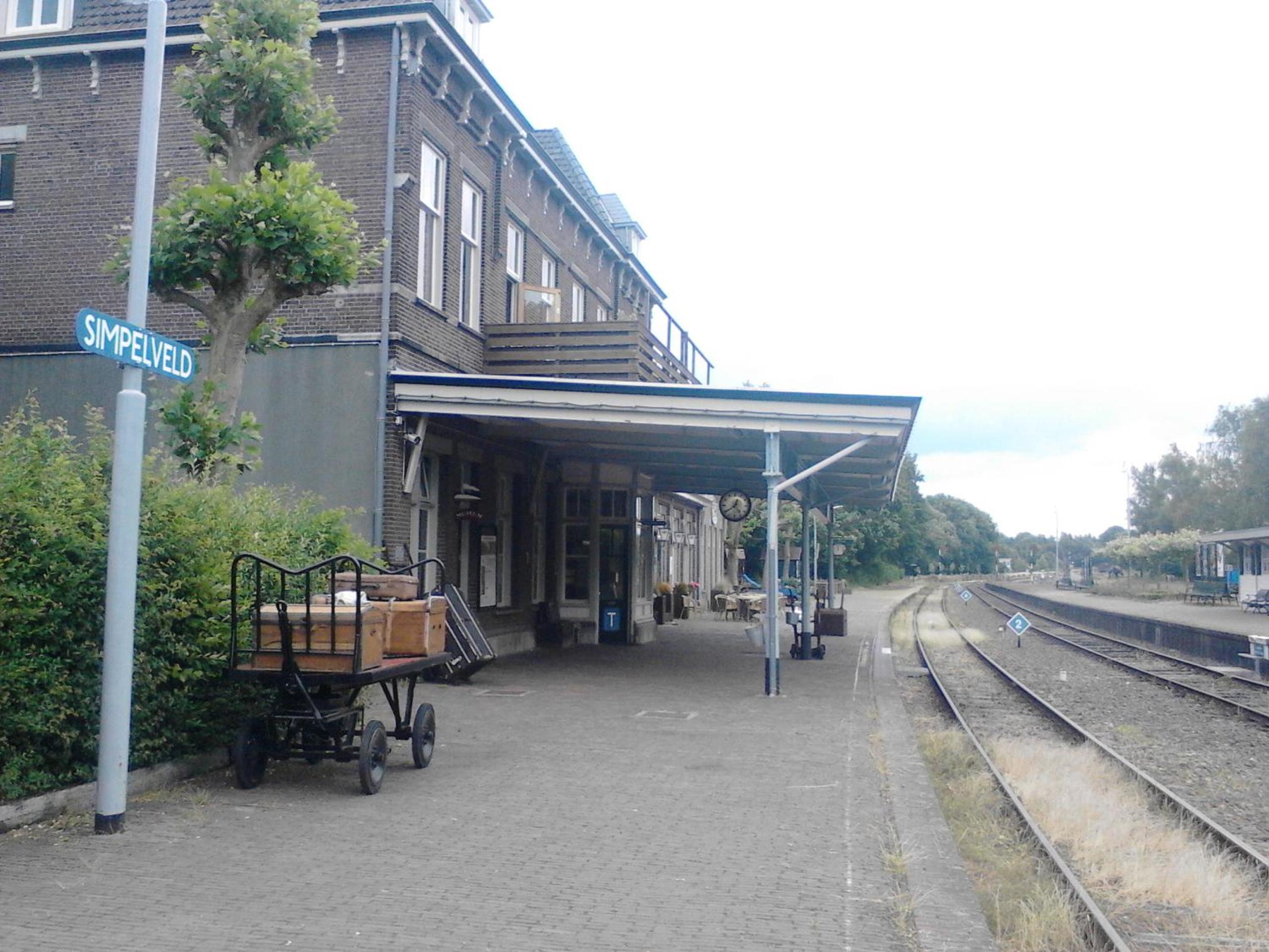 Photo 25