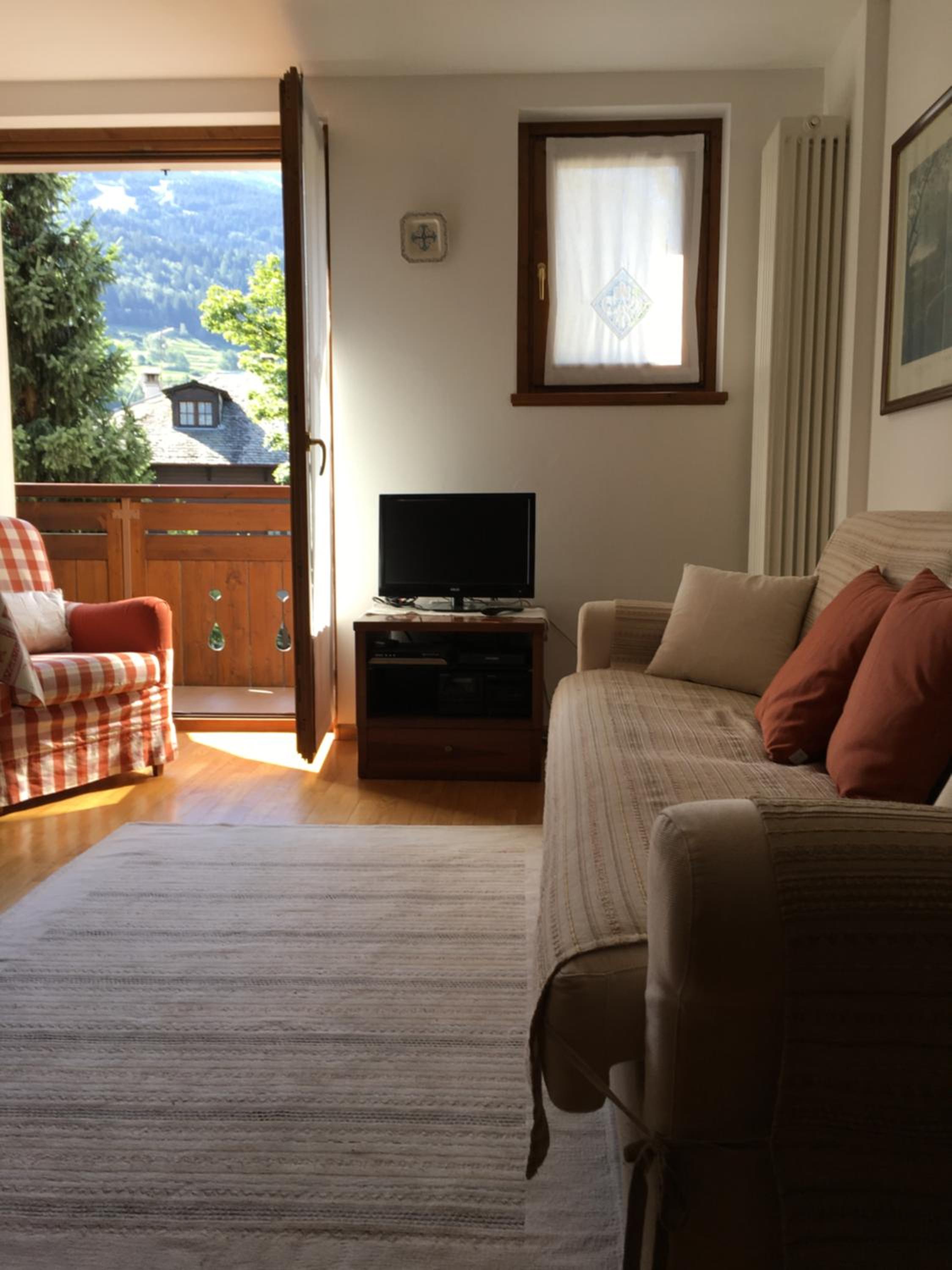 Villa Fiordaliso view 3