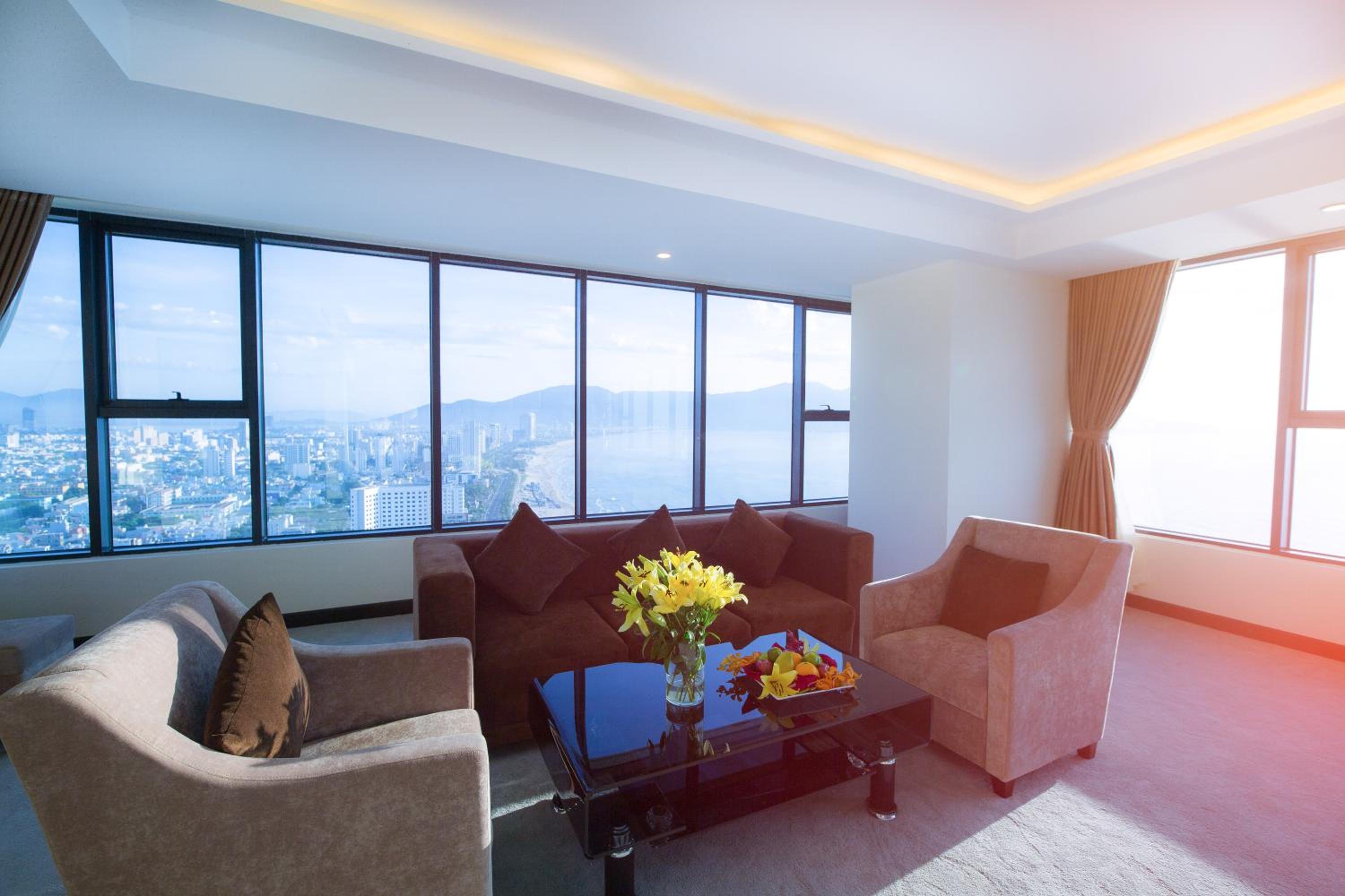 Muong Thanh Luxury Da Nang Hotel 18