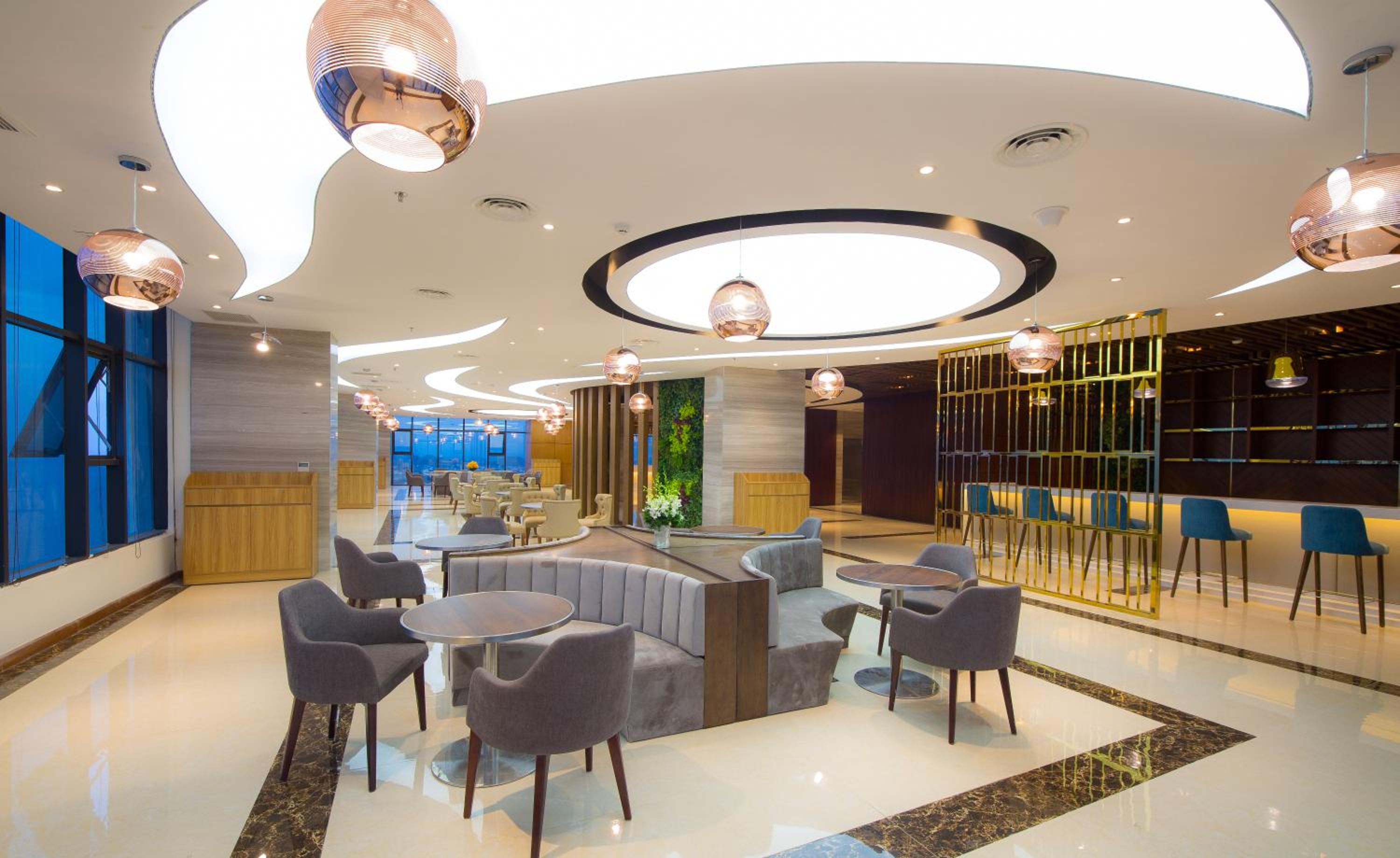 Muong Thanh Luxury Da Nang Hotel 9