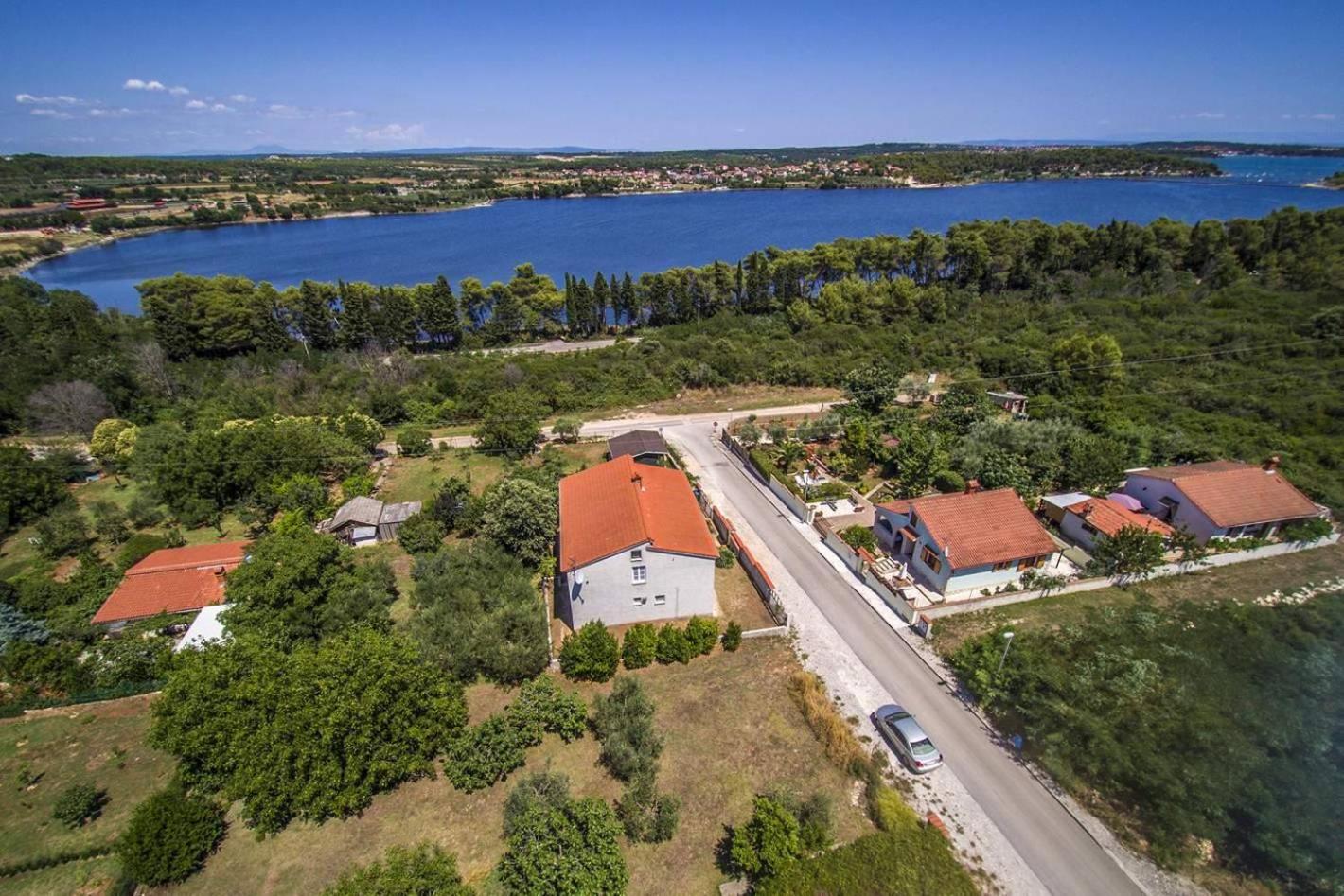 Apartments Nikic