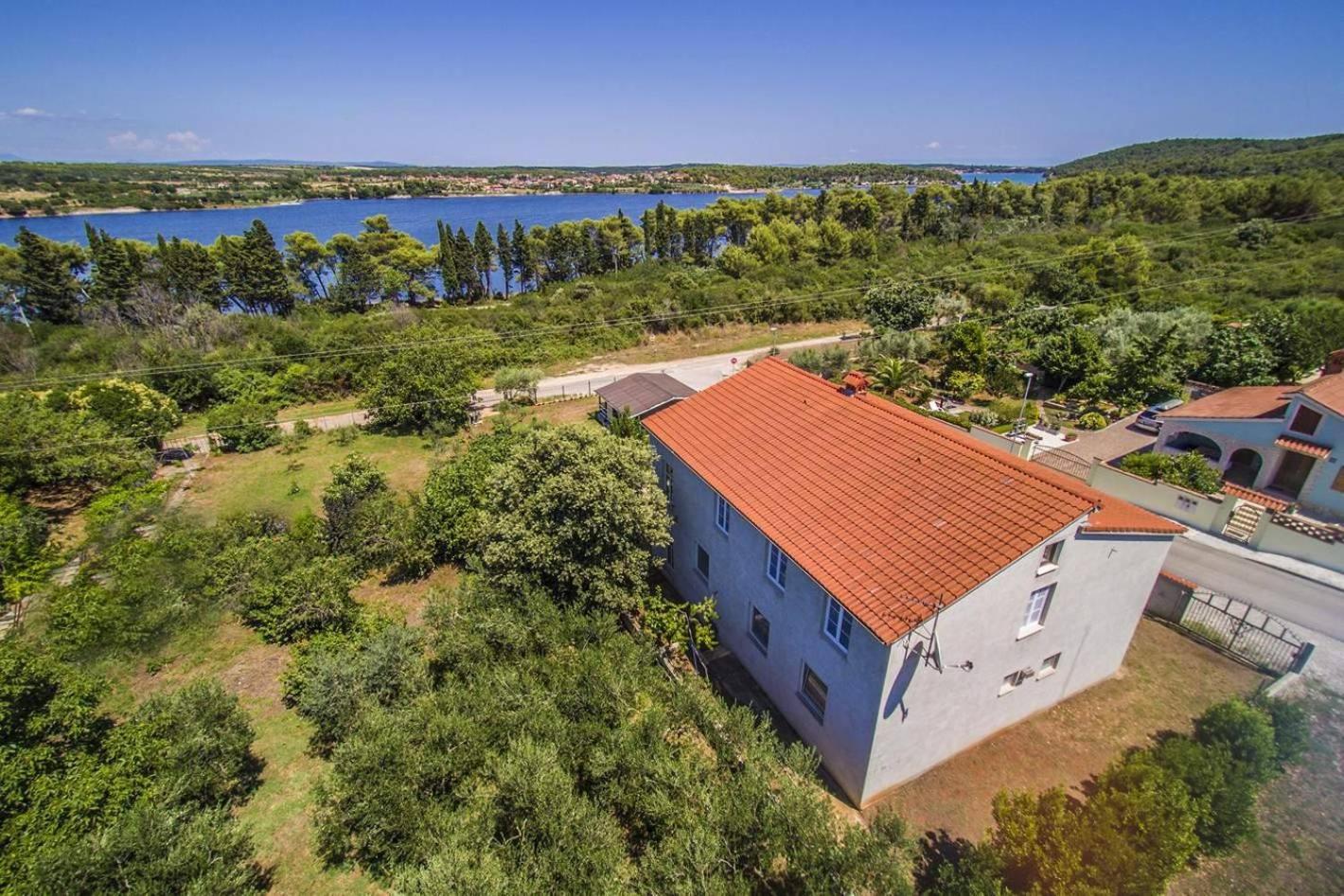 Apartments Nikic