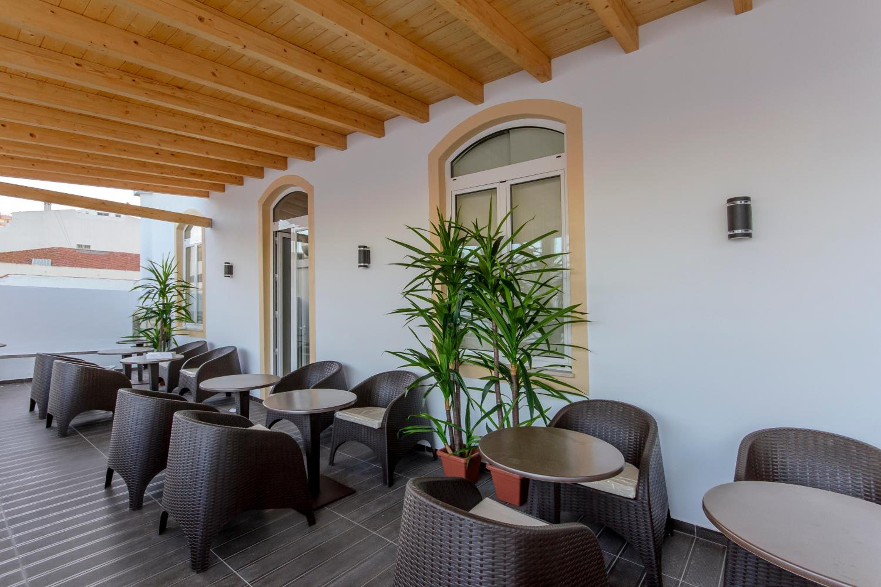 Hotel Villa Rio Guest House Suites - Image 1