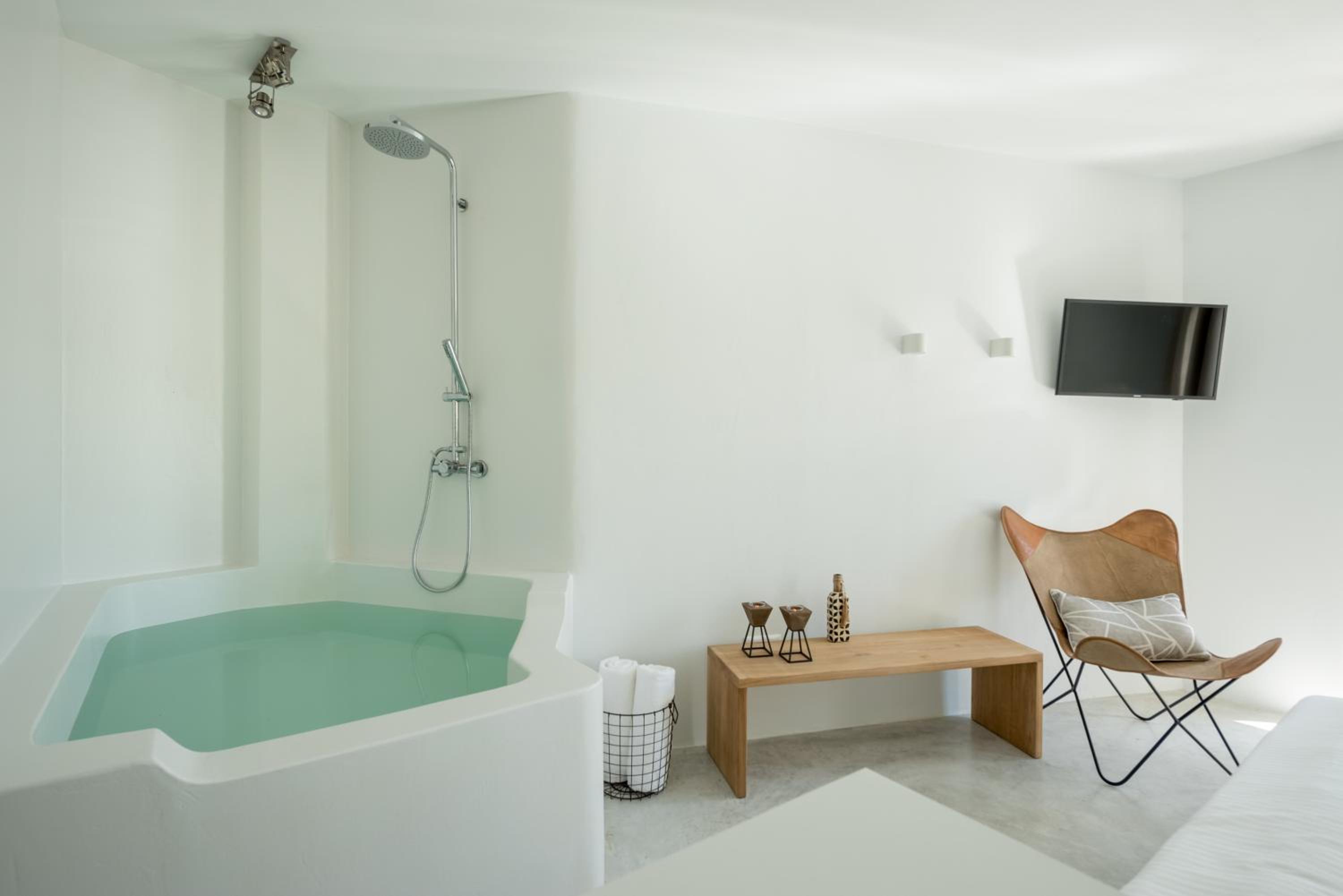 Jacuzzi
